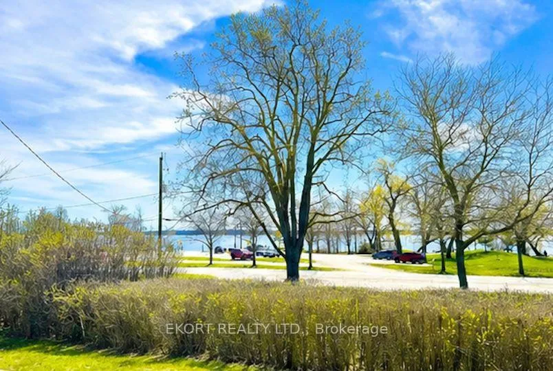 Photo 14 of 86B Herchimer Avenue, Belleville, Belleville Ward — HOMEH