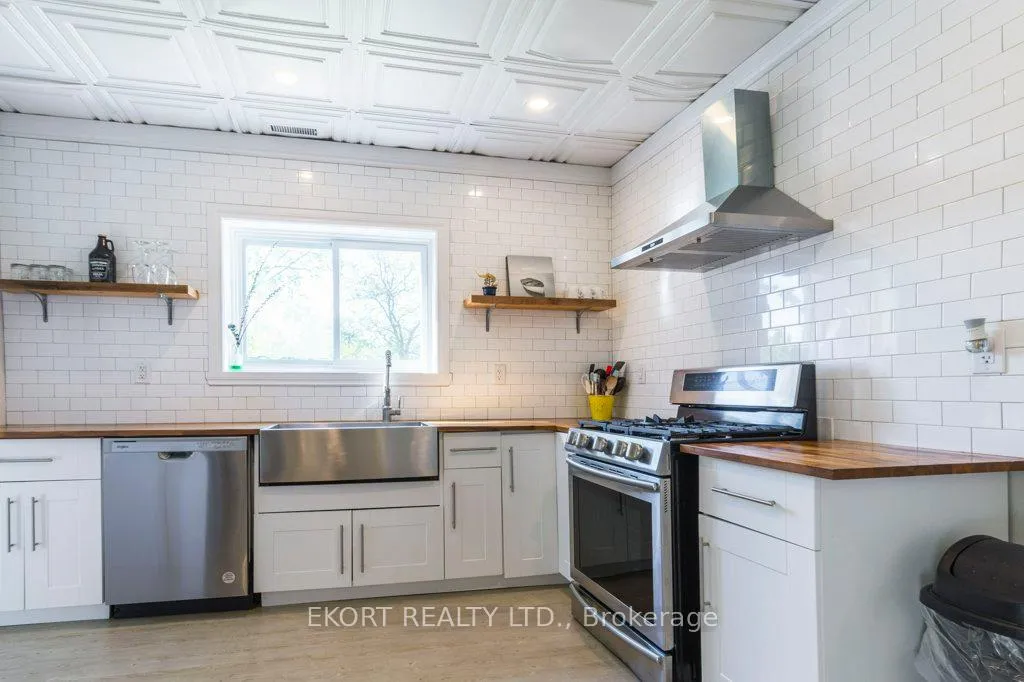 Photo 18 of 86B Herchimer Avenue, Belleville, Belleville Ward — HOMEH