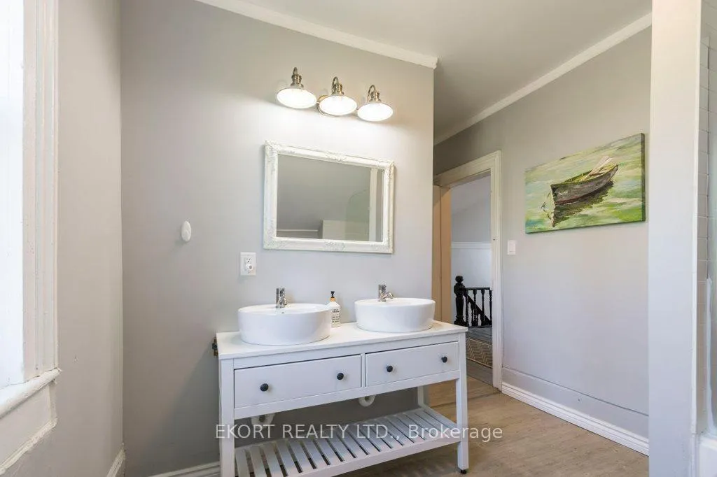 Photo 31 of 86B Herchimer Avenue, Belleville, Belleville Ward — HOMEH