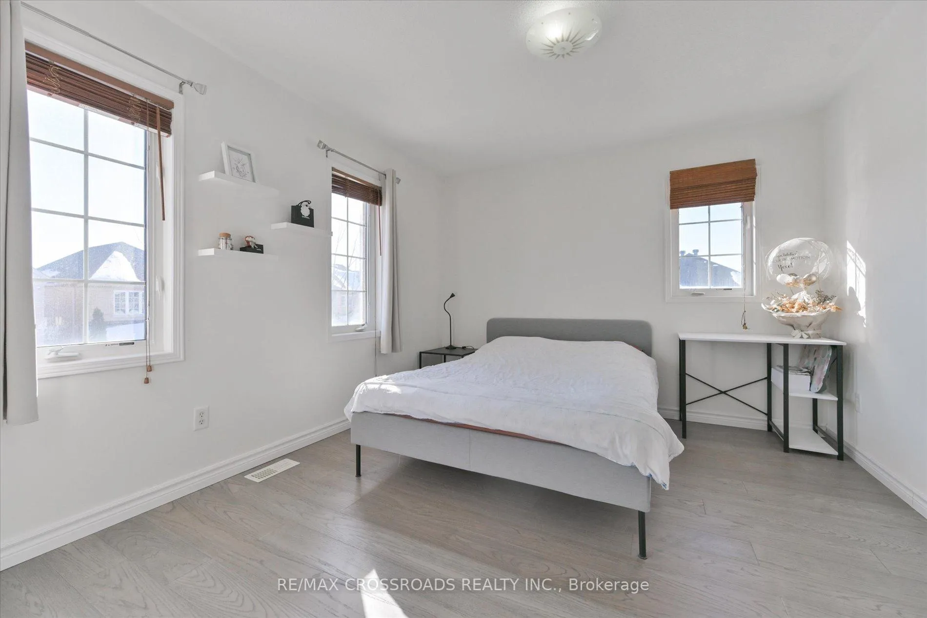 Photo 25 of 76 Shady Oaks Avenue, Markham, Cornell — HOMEH