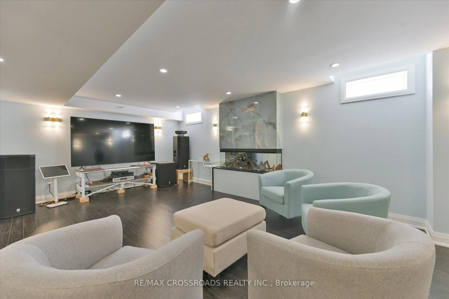 Photo 32 of 76 Shady Oaks Avenue, Markham, Cornell — HOMEH