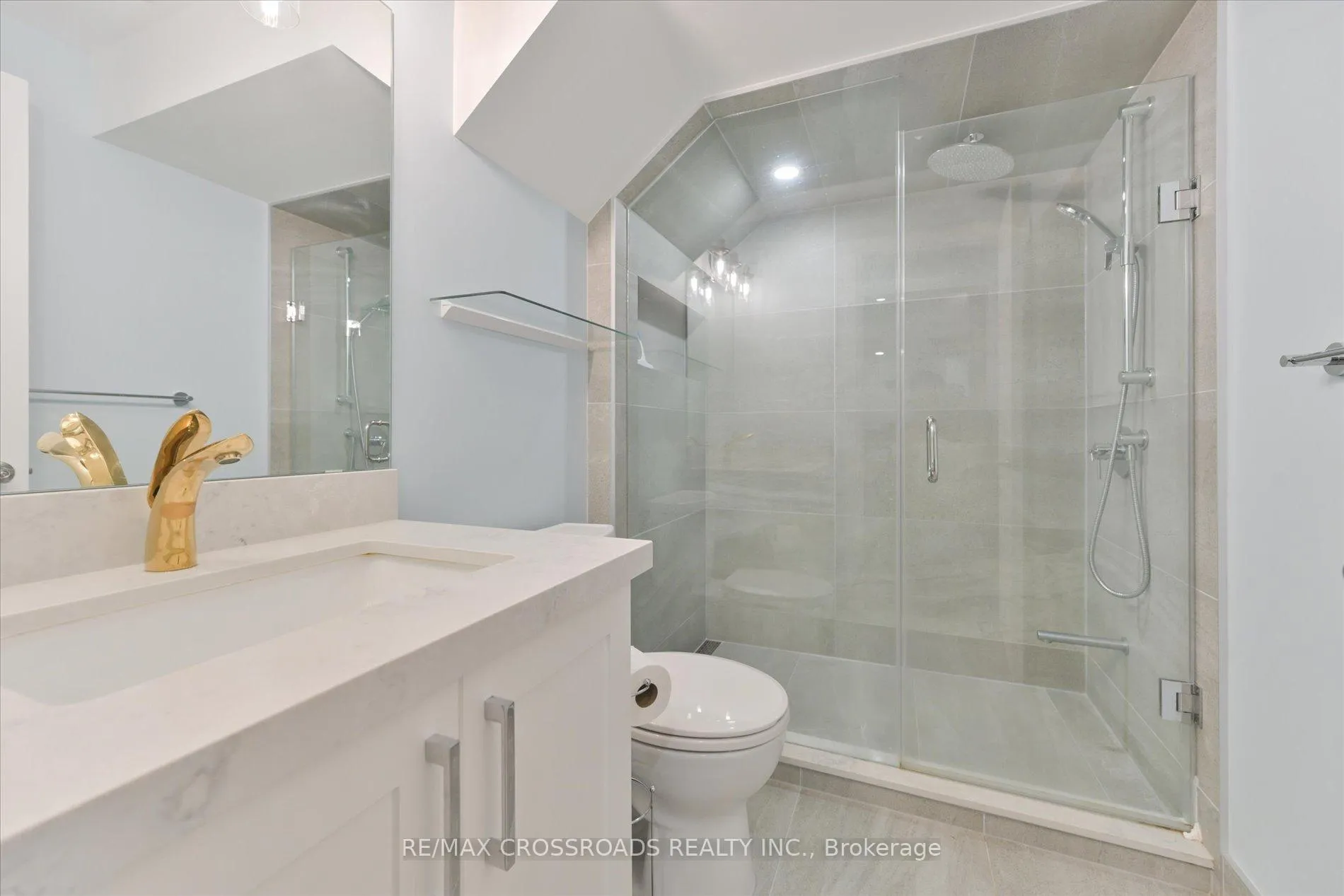 Photo 37 of 76 Shady Oaks Avenue, Markham, Cornell — HOMEH