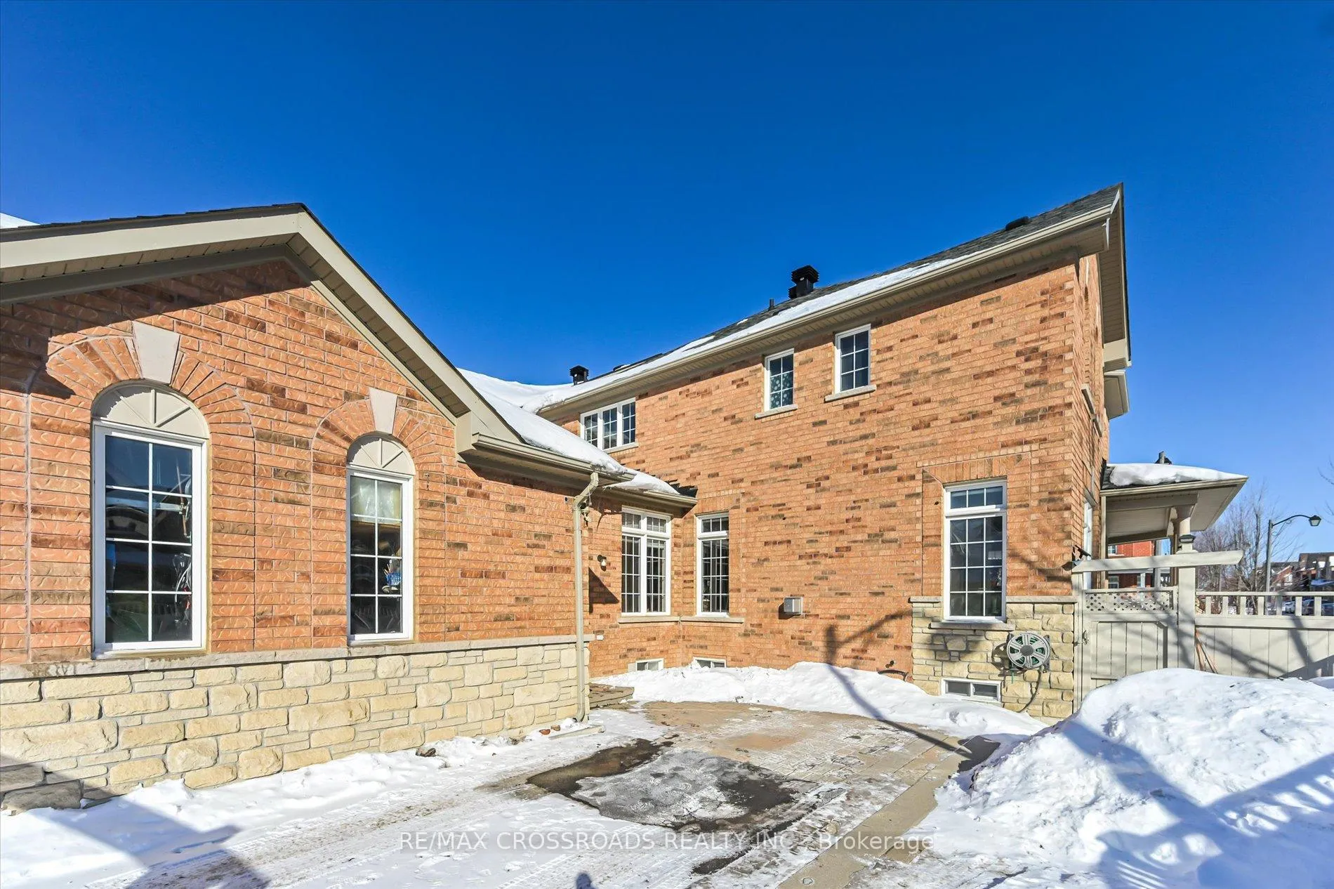 Photo 42 of 76 Shady Oaks Avenue, Markham, Cornell — HOMEH