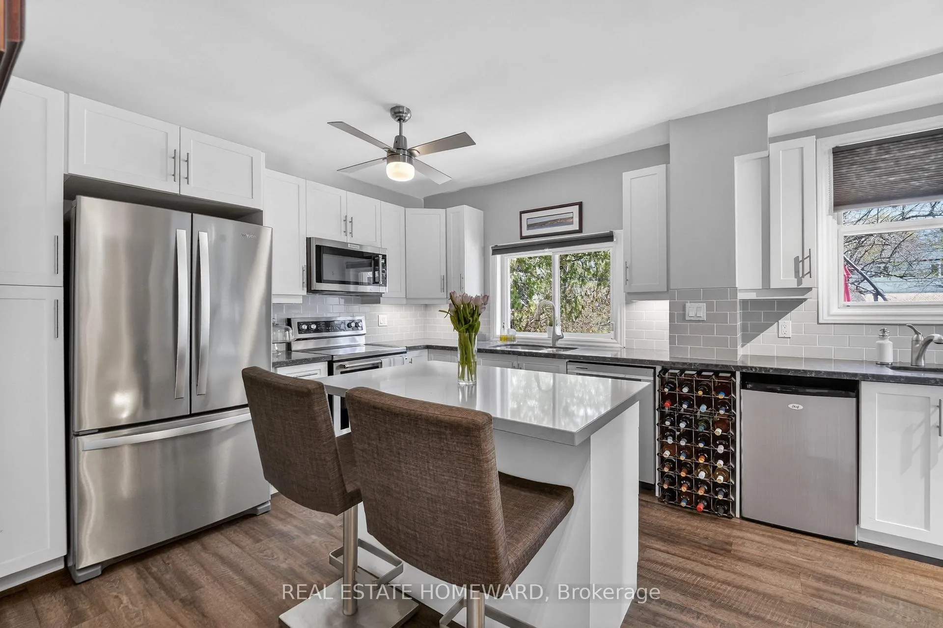 Photo 8 of 15 Bertha Avenue, Scarborough, Clairlea-Birchmount — HOMEH