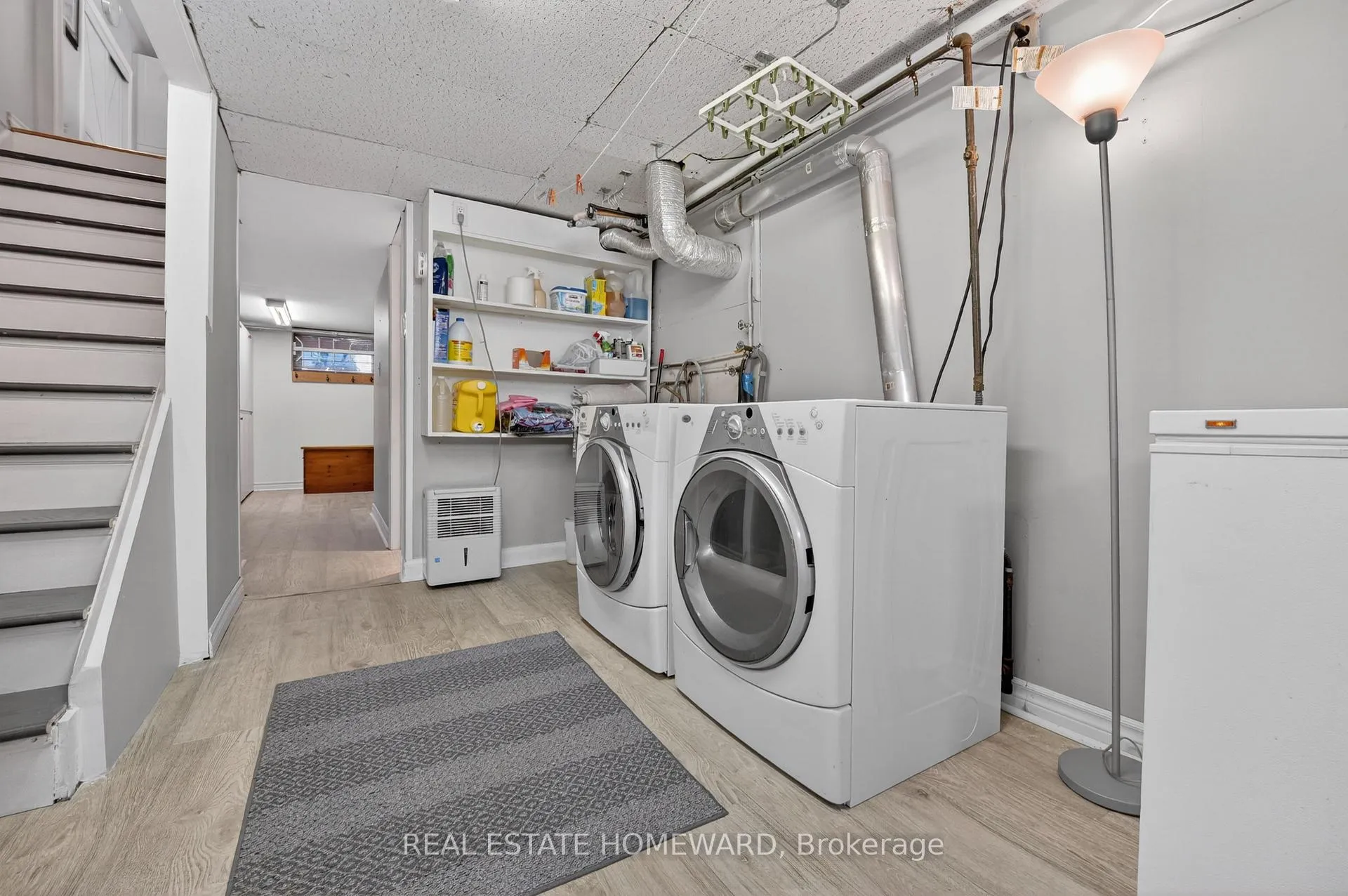Photo 33 of 15 Bertha Avenue, Scarborough, Clairlea-Birchmount — HOMEH