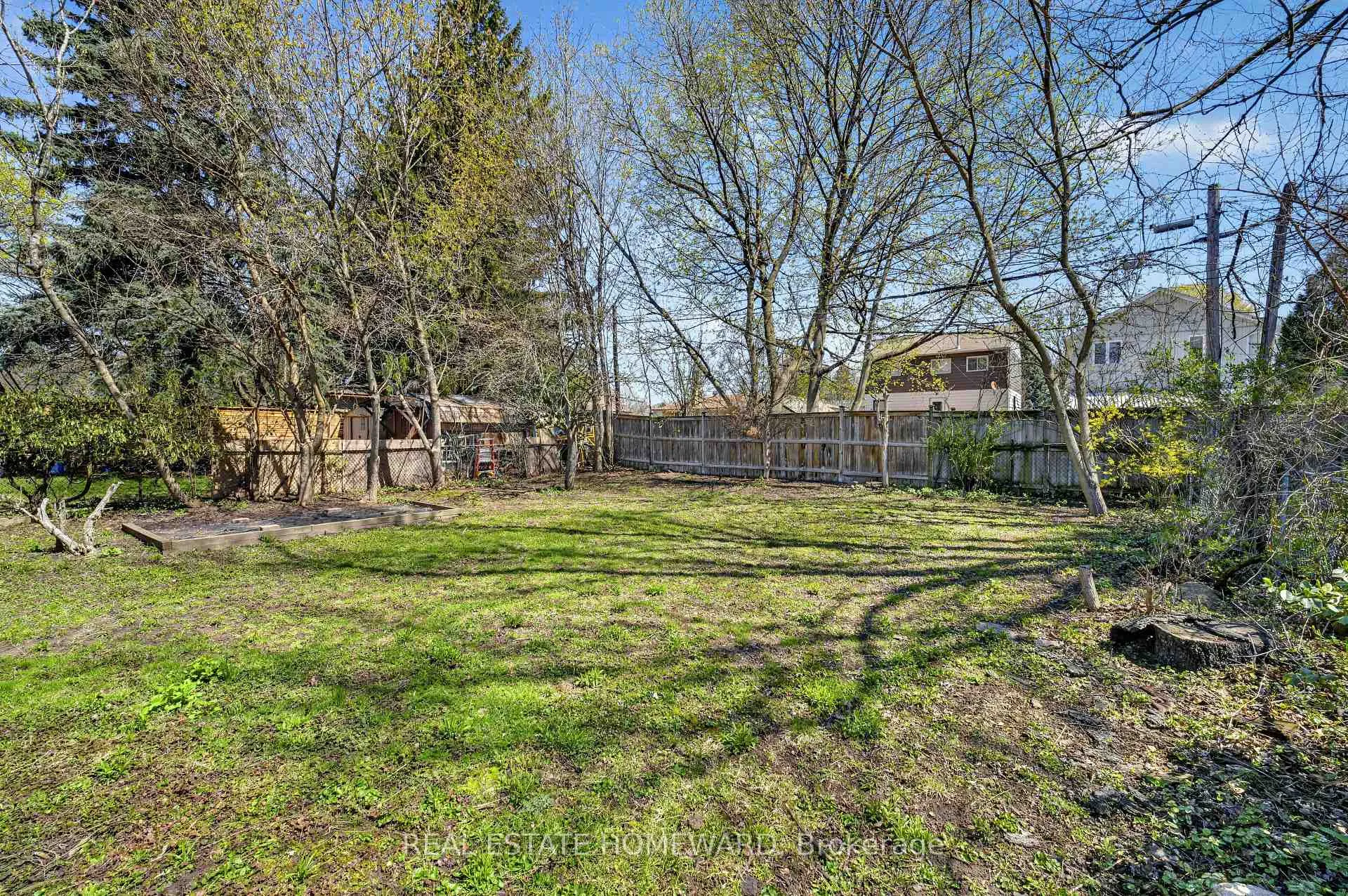 Photo 41 of 15 Bertha Avenue, Scarborough, Clairlea-Birchmount — HOMEH