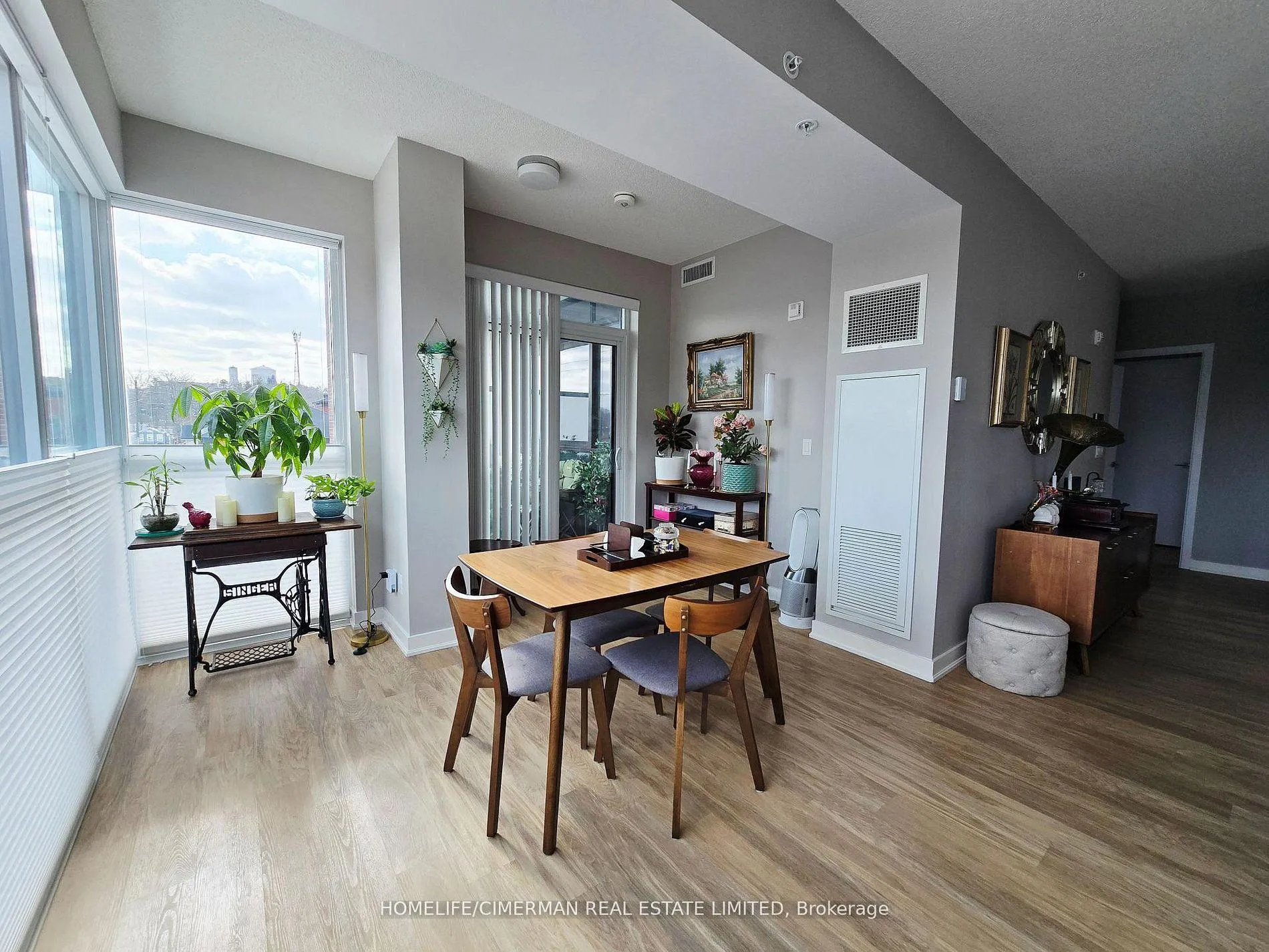 Photo 7 of Unit 314, 50 Ann Street, Caledon, Bolton West — HOMEH