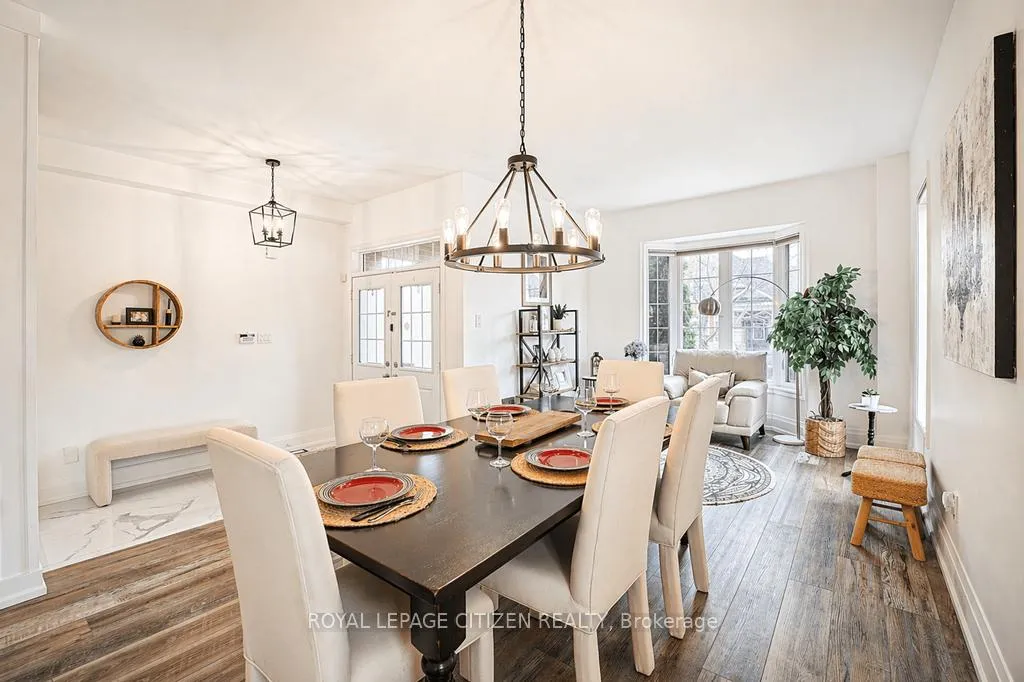 Photo 10 of 33 Tiglio Road, Vaughan, Vellore Village — HOMEH
