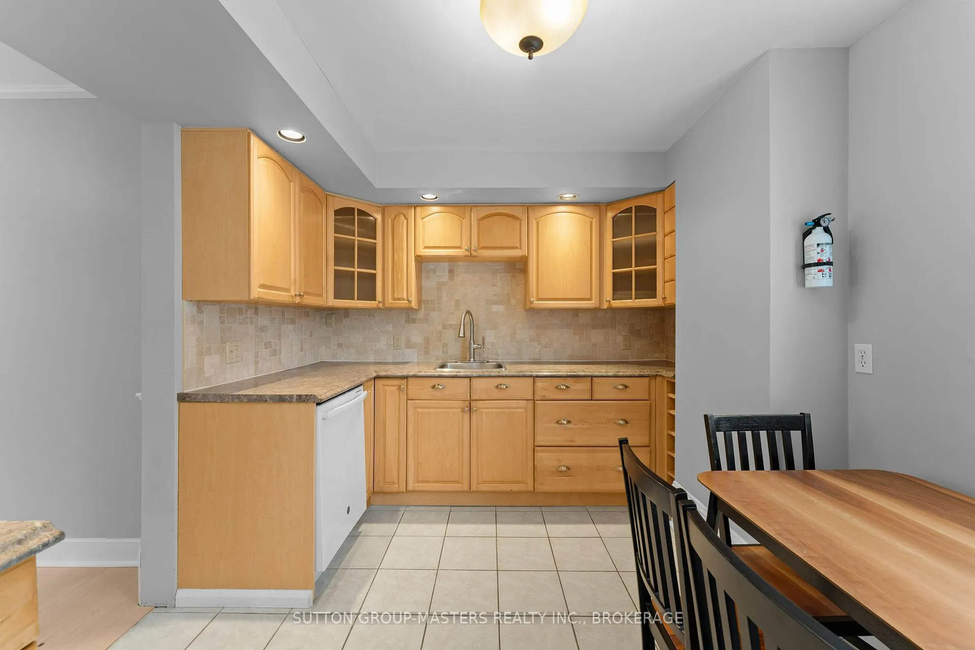 Photo 6 of 52 Pembroke Street, Kingston, Central City East — HOMEH