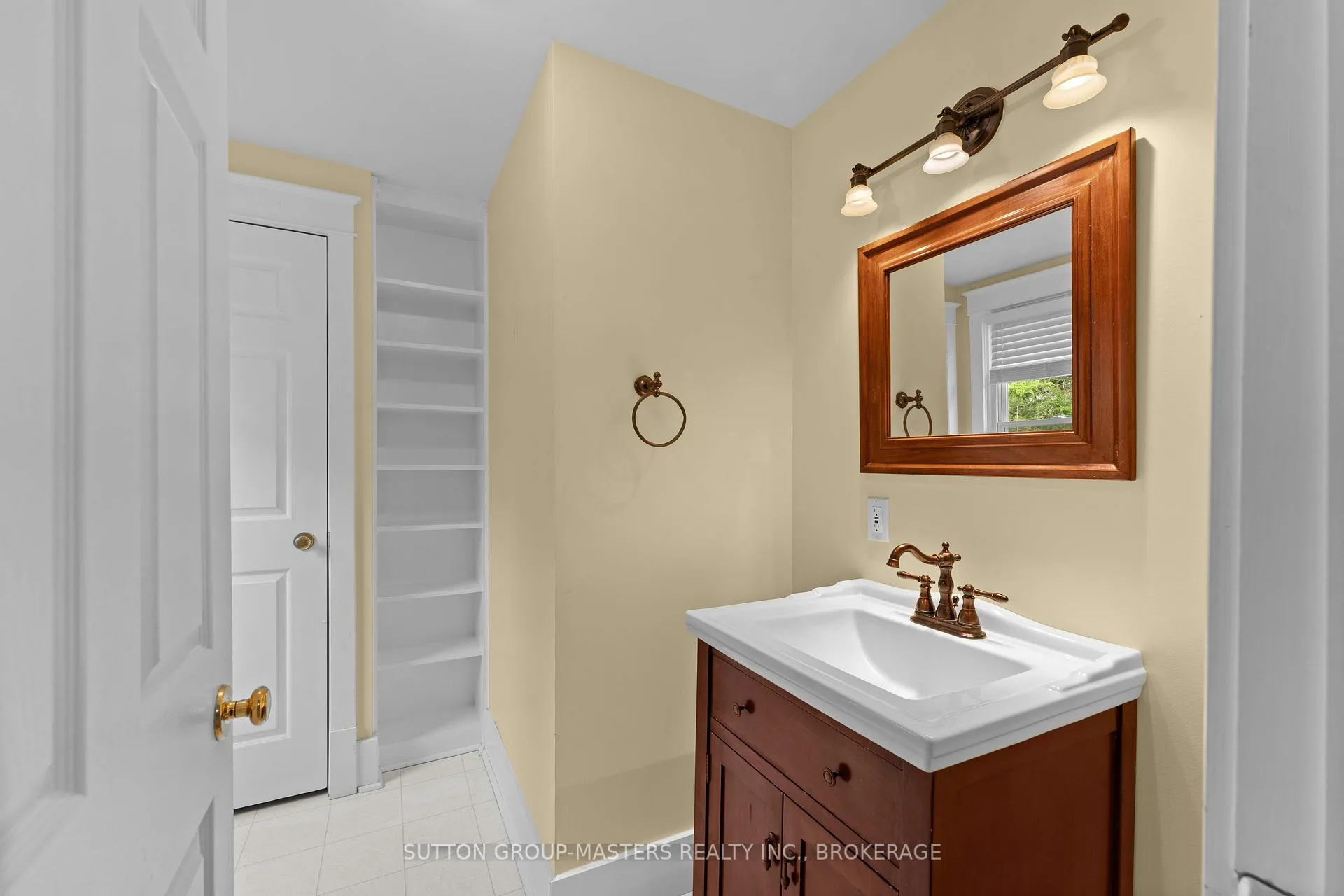 Photo 33 of 52 Pembroke Street, Kingston, Central City East — HOMEH