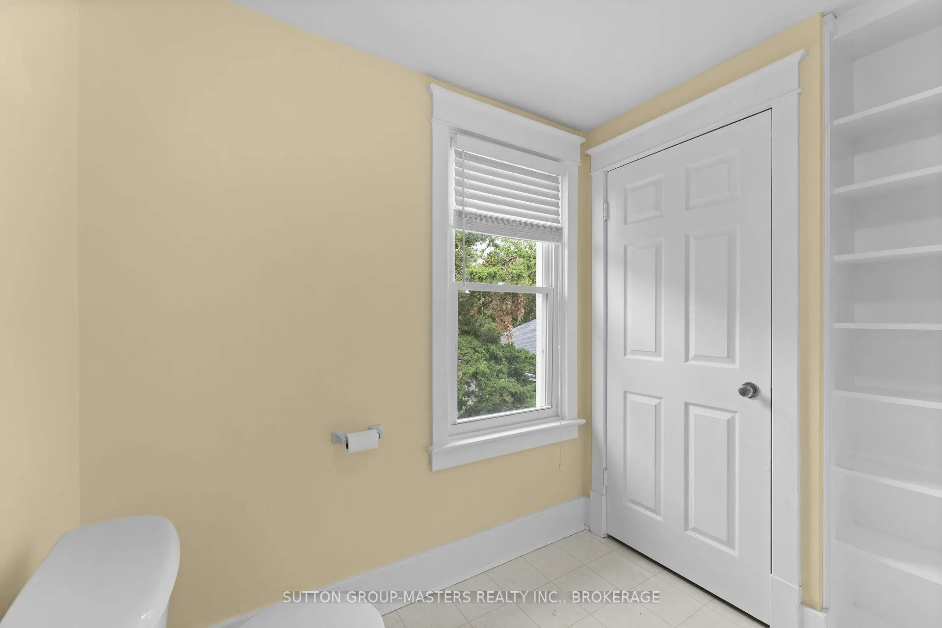 Photo 34 of 52 Pembroke Street, Kingston, Central City East — HOMEH