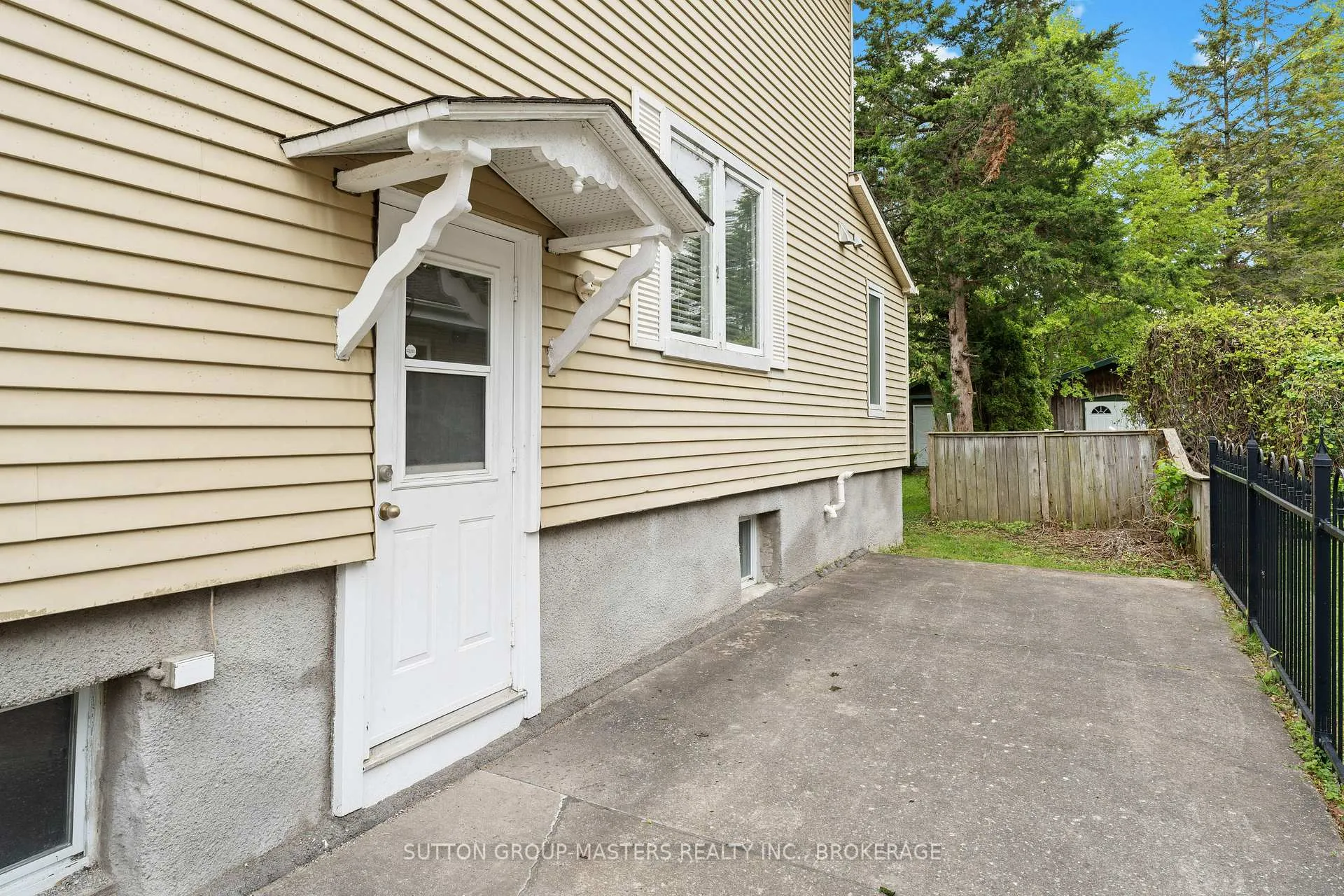 Photo 44 of 52 Pembroke Street, Kingston, Central City East — HOMEH
