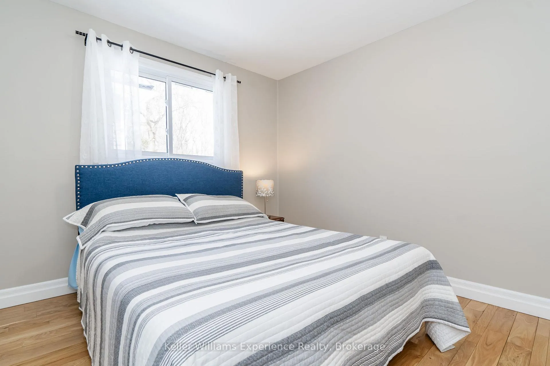 Photo 22 of 201 Bayfield Avenue, Midland — HOMEH