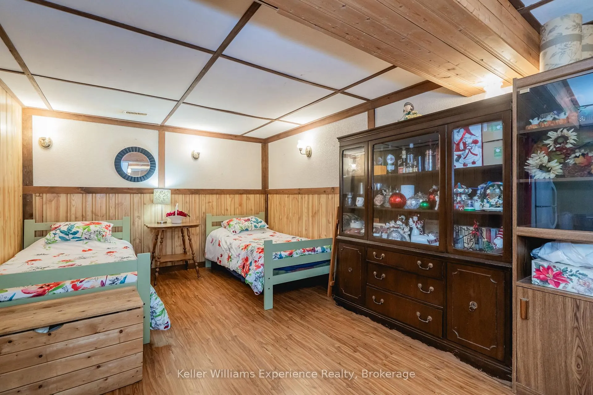 Photo 38 of 201 Bayfield Avenue, Midland — HOMEH
