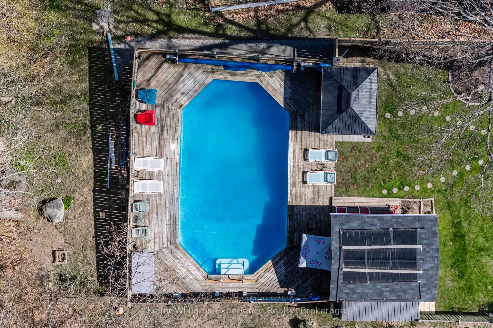 Photo 67 of 201 Bayfield Avenue, Midland — HOMEH