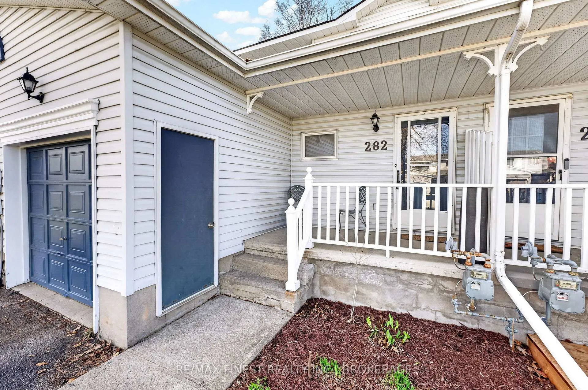 Photo 2 of 282 Vanguard Court, Kingston, East Gardiners Rd — HOMEH