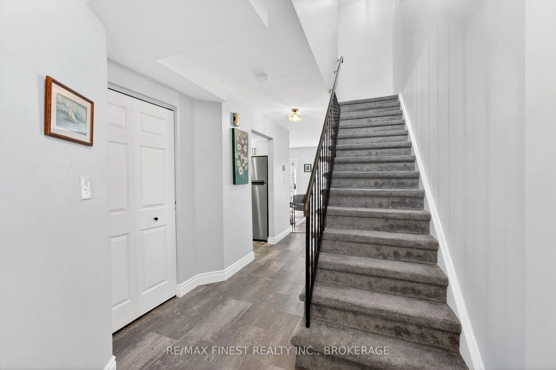 Photo 4 of 282 Vanguard Court, Kingston, East Gardiners Rd — HOMEH