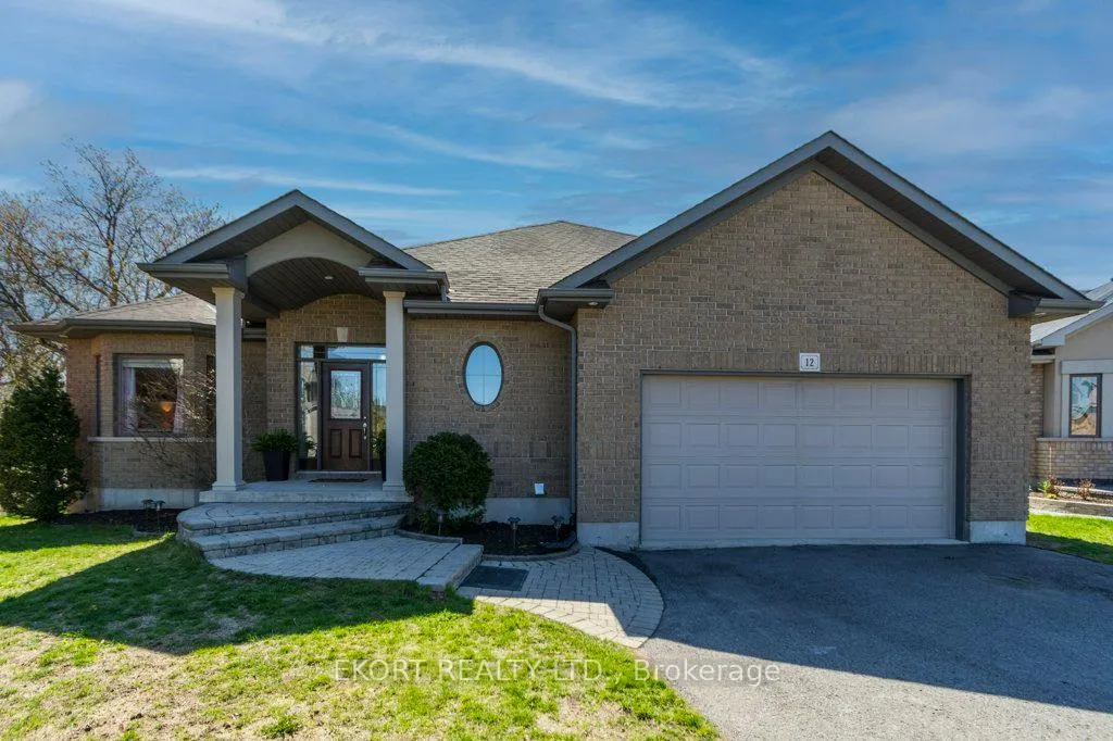 Photo 1 of 12 Hunter Place, Belleville, Belleville Ward — HOMEH