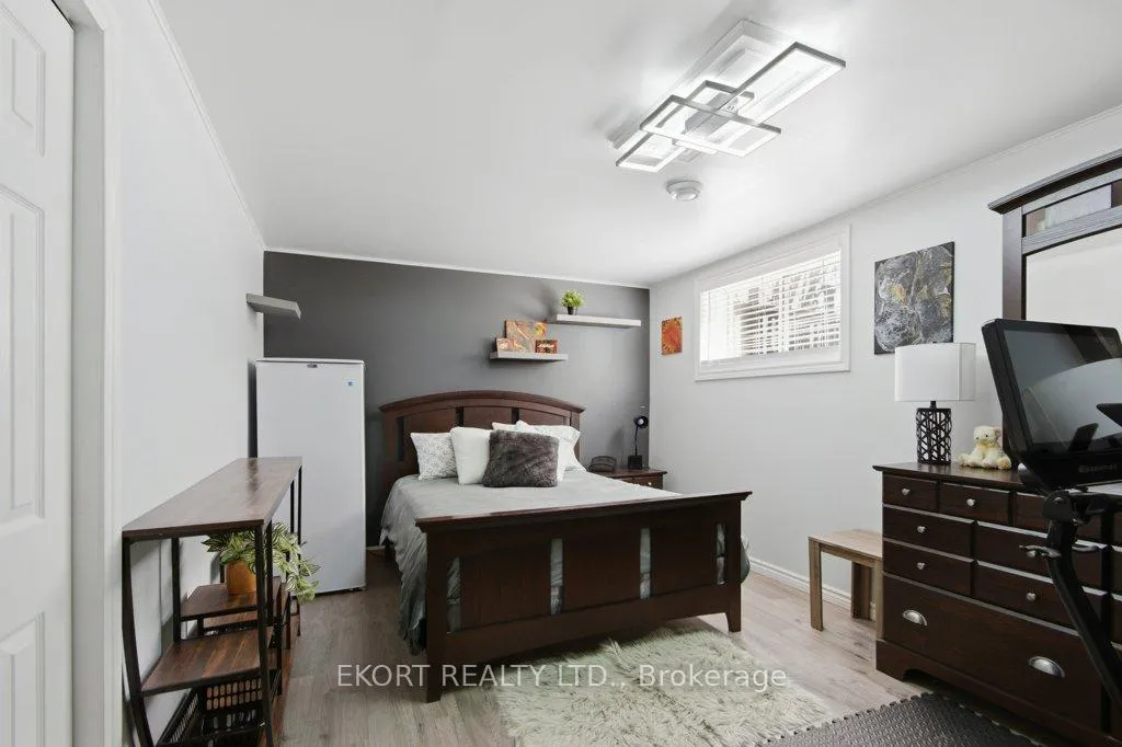 Photo 26 of 12 Hunter Place, Belleville, Belleville Ward — HOMEH