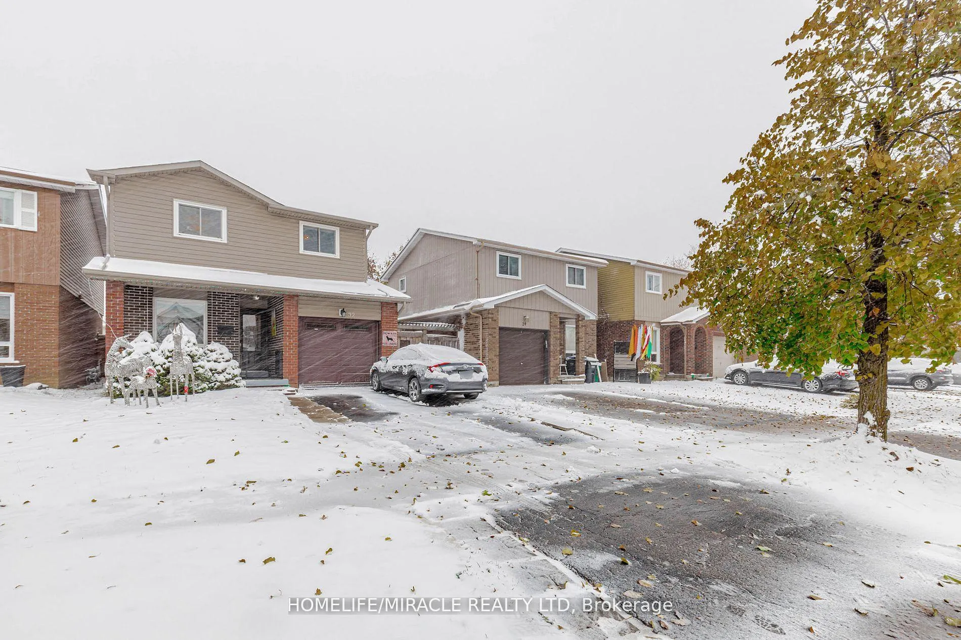 Photo 3 of 32 Langston Drive, Brampton, Madoc — HOMEH