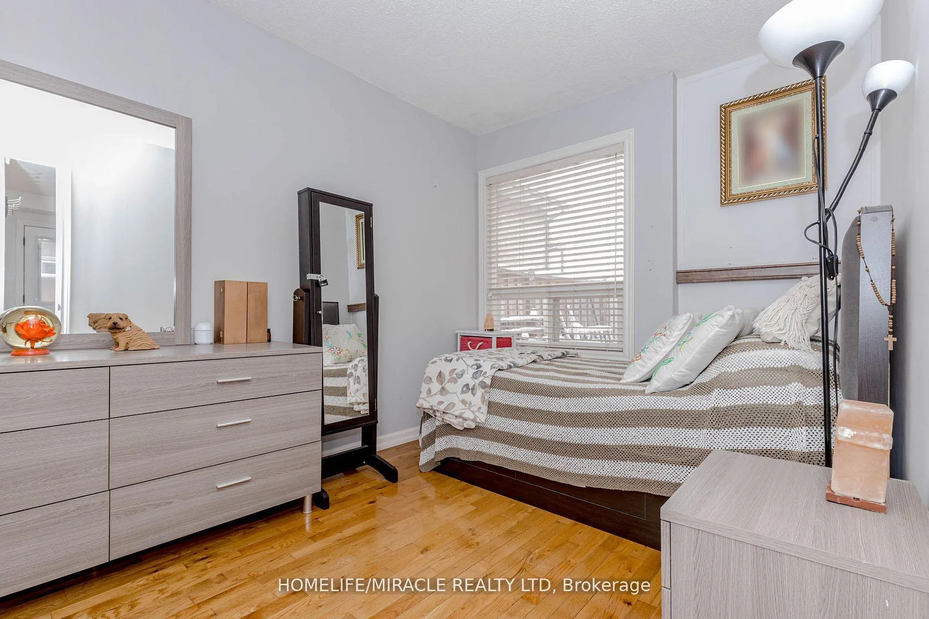 Photo 16 of 32 Langston Drive, Brampton, Madoc — HOMEH