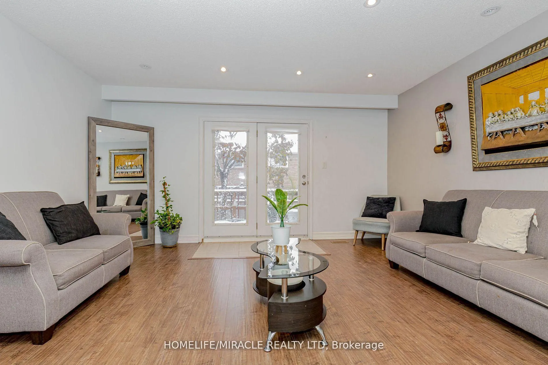 Photo 19 of 32 Langston Drive, Brampton, Madoc — HOMEH