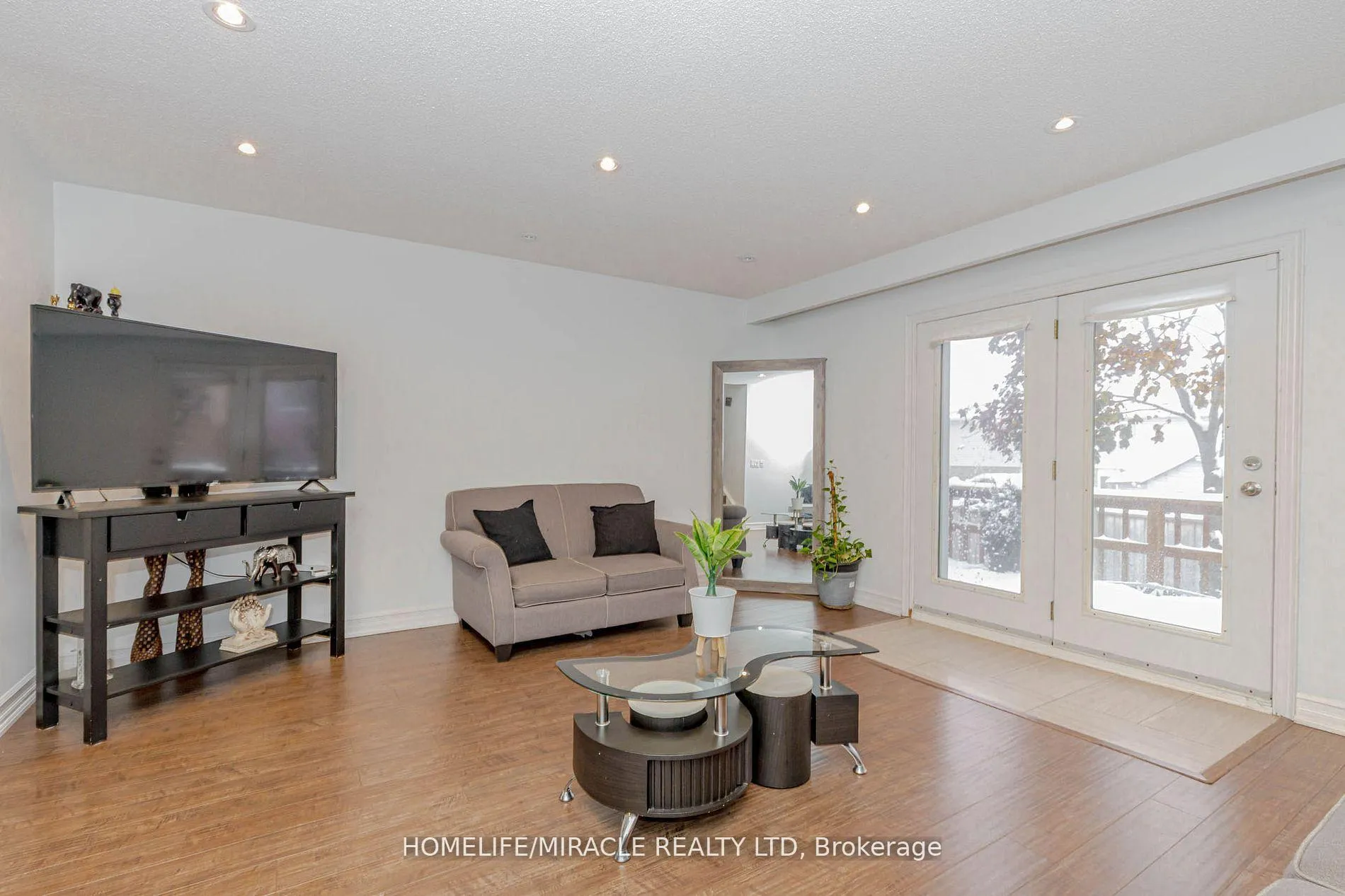 Photo 24 of 32 Langston Drive, Brampton, Madoc — HOMEH