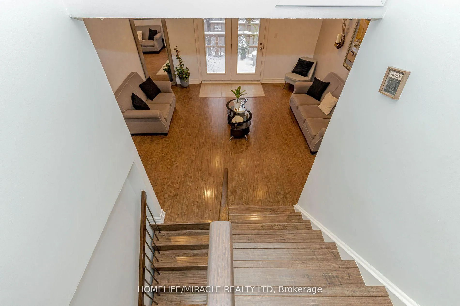 Photo 25 of 32 Langston Drive, Brampton, Madoc — HOMEH