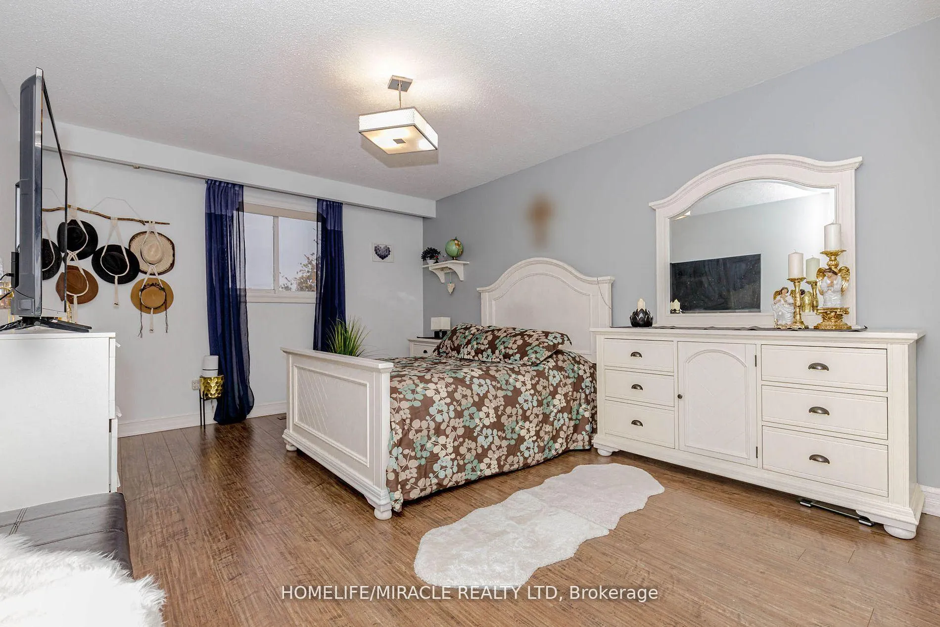 Photo 27 of 32 Langston Drive, Brampton, Madoc — HOMEH