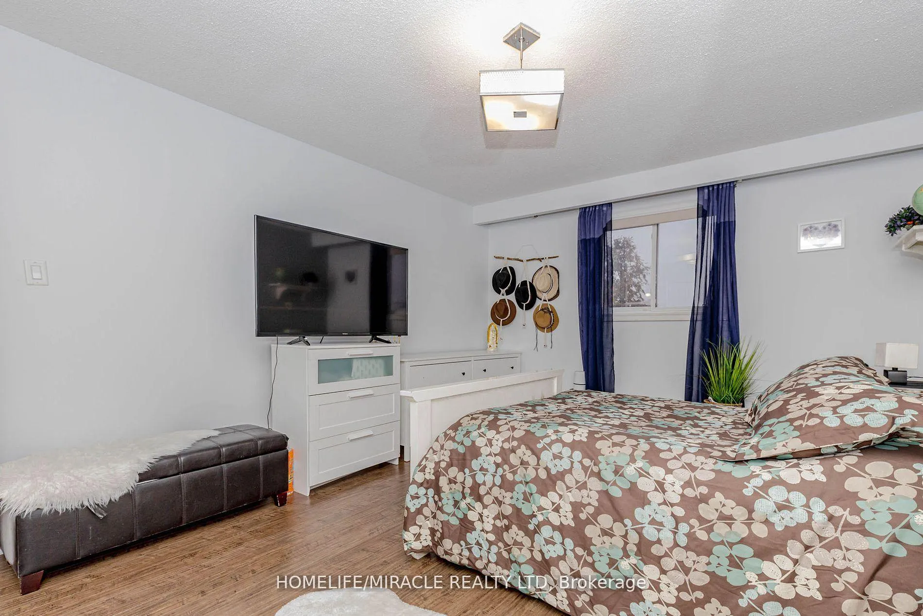 Photo 29 of 32 Langston Drive, Brampton, Madoc — HOMEH
