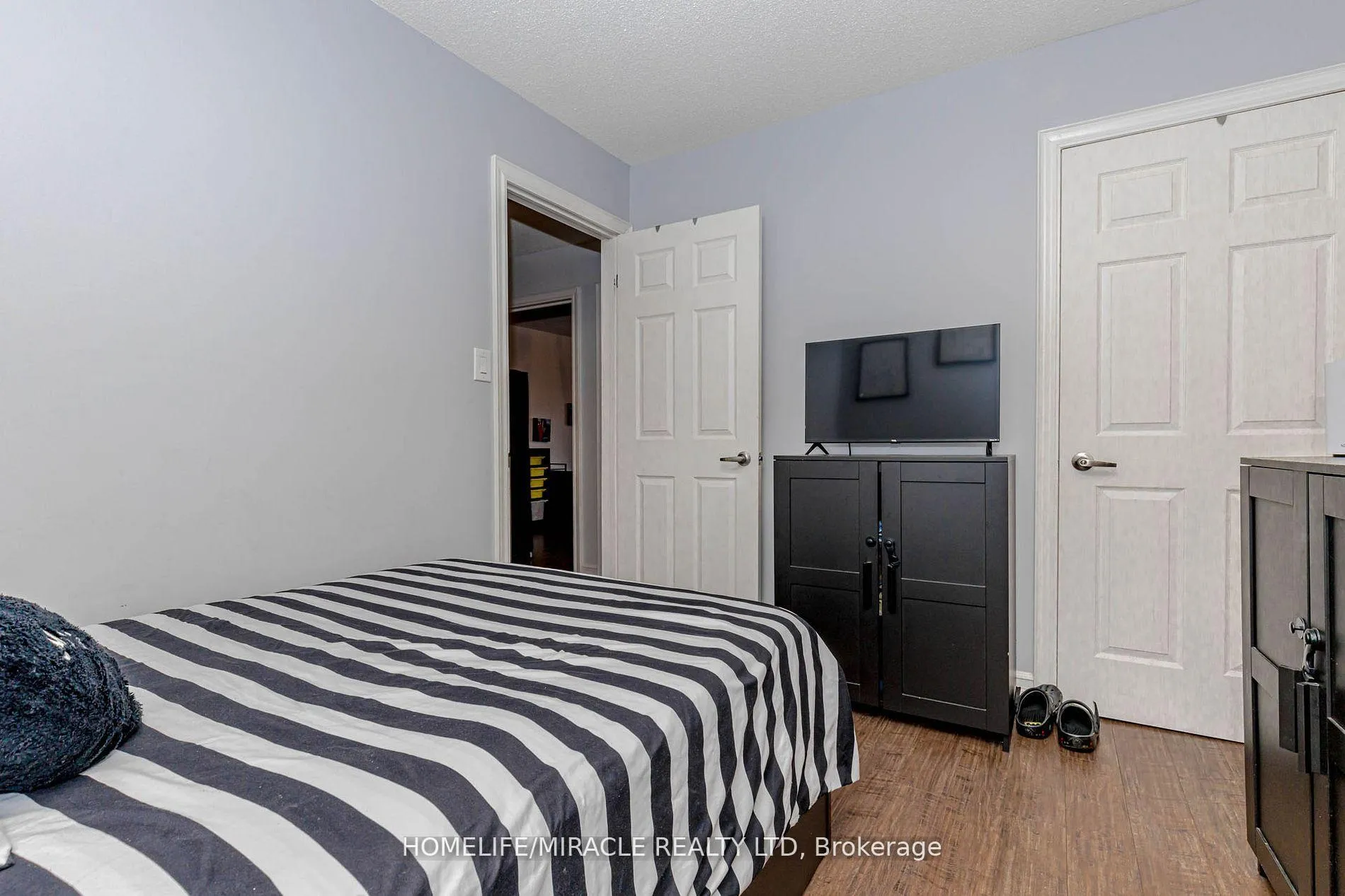 Photo 31 of 32 Langston Drive, Brampton, Madoc — HOMEH