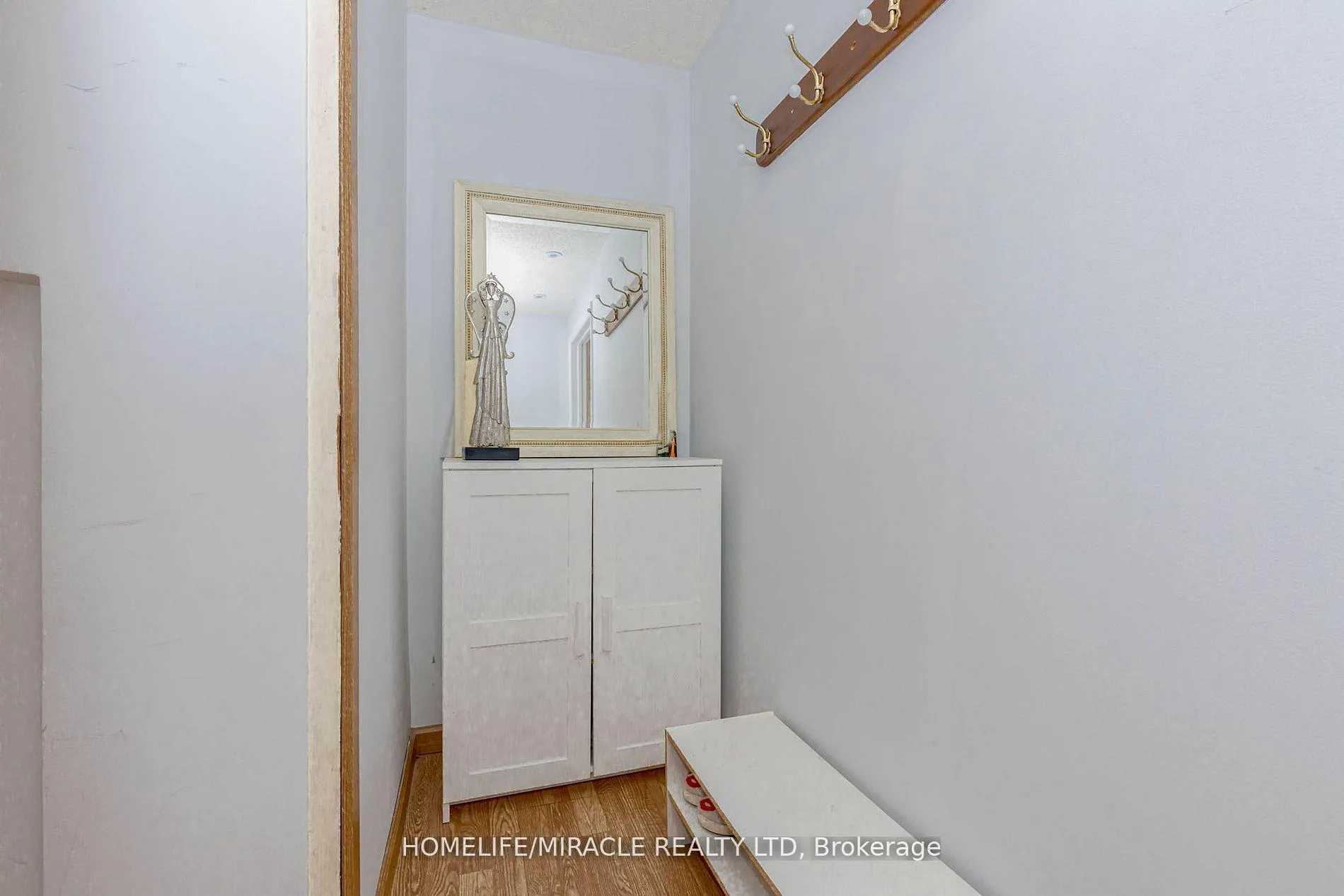 Photo 41 of 32 Langston Drive, Brampton, Madoc — HOMEH