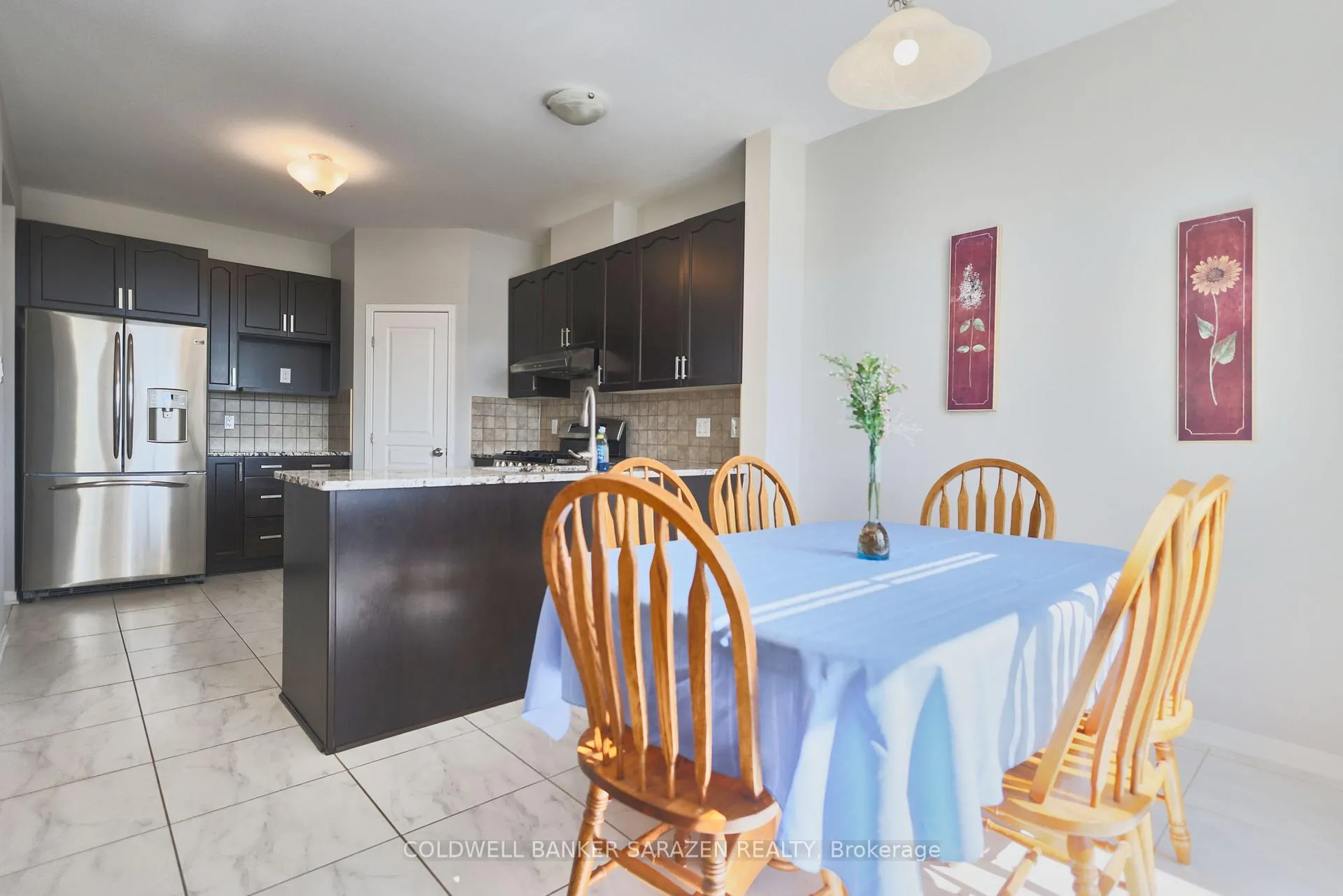 Photo 11 of 284 Harthill Way, Ottawa, Barrhaven - Heritage Park — HOMEH