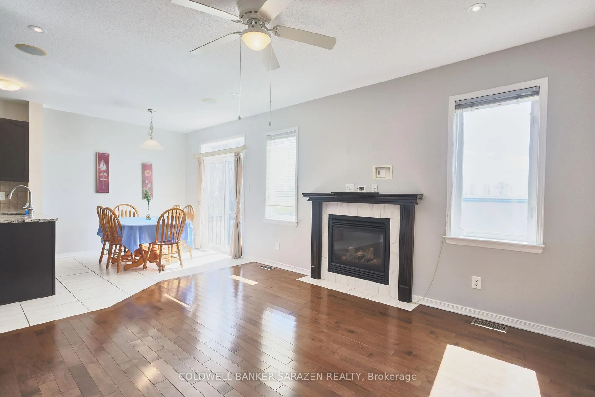 Photo 13 of 284 Harthill Way, Ottawa, Barrhaven - Heritage Park — HOMEH