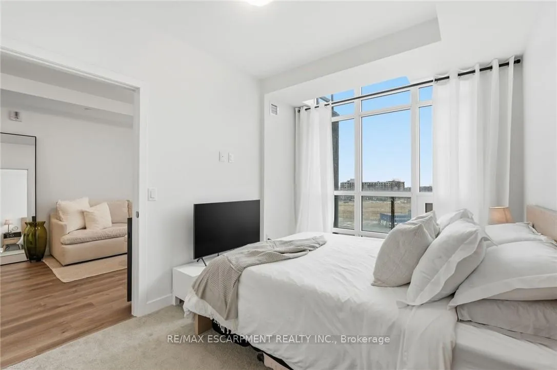 Photo 15 of Unit 522, 461 Green Road, Hamilton, Lakeshore — HOMEH