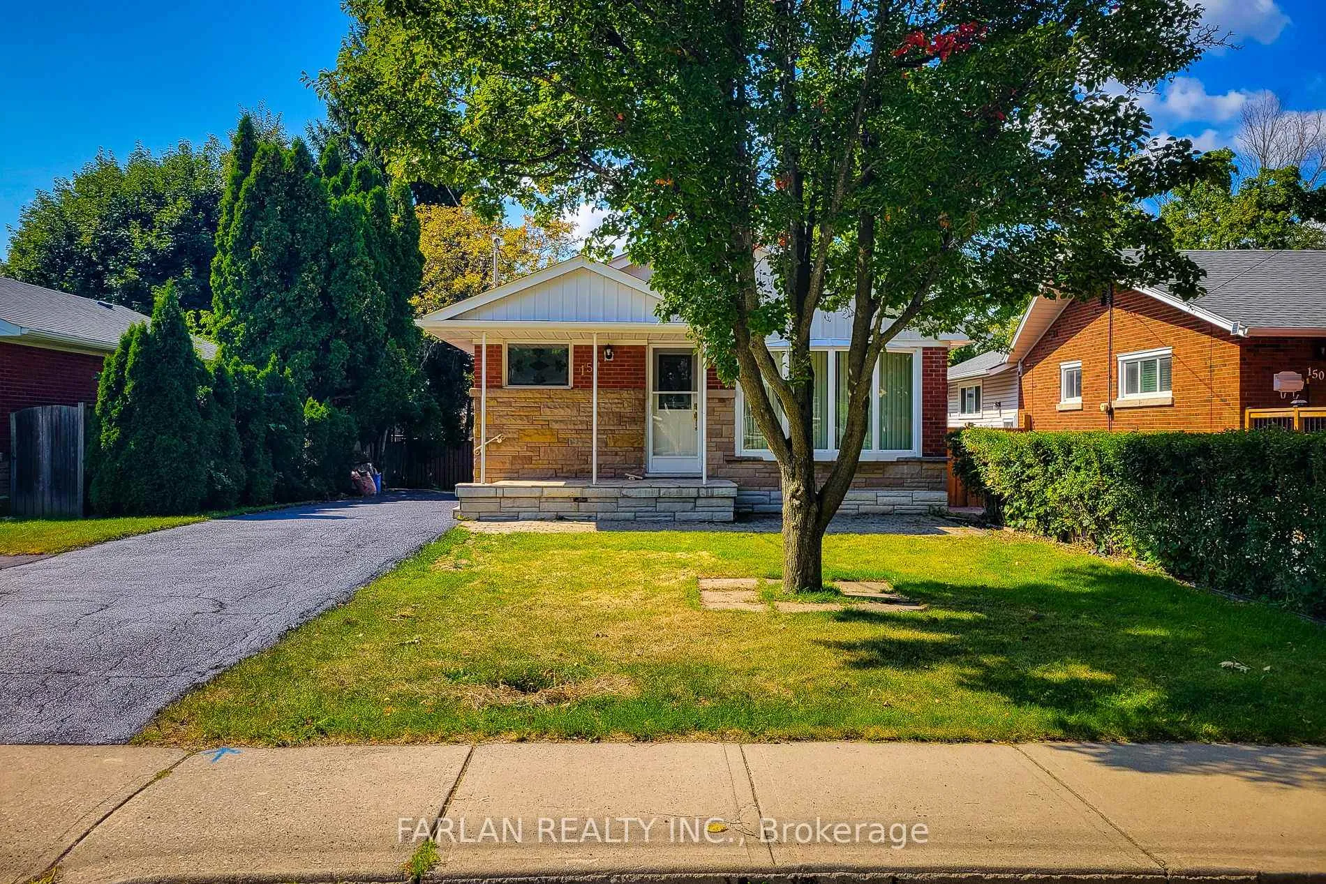 Photo 2 of Unit Main, 145 West 31 Street, Hamilton, Westcliffe — HOMEH