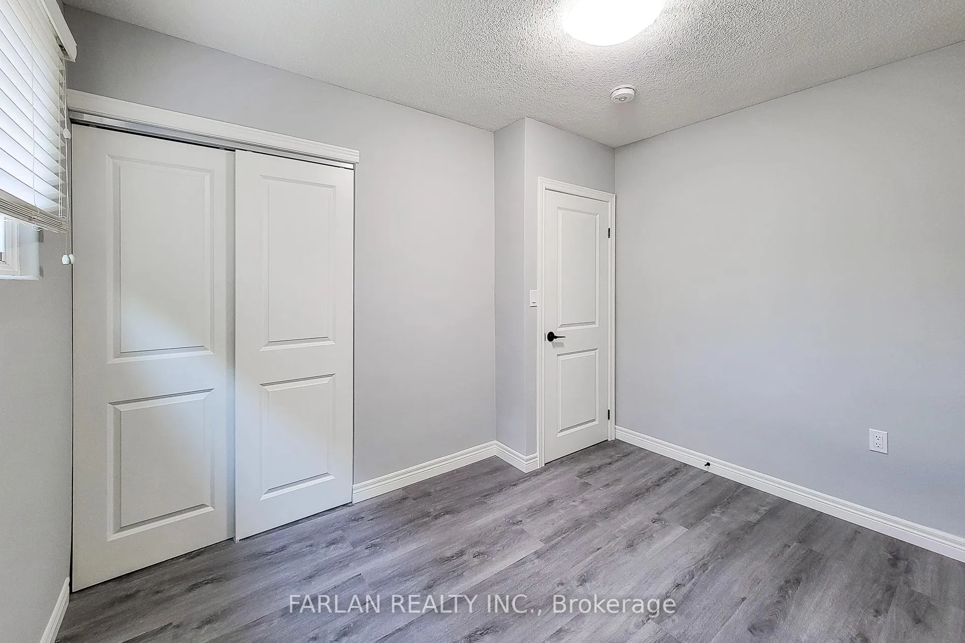 Photo 25 of Unit Main, 145 West 31 Street, Hamilton, Westcliffe — HOMEH