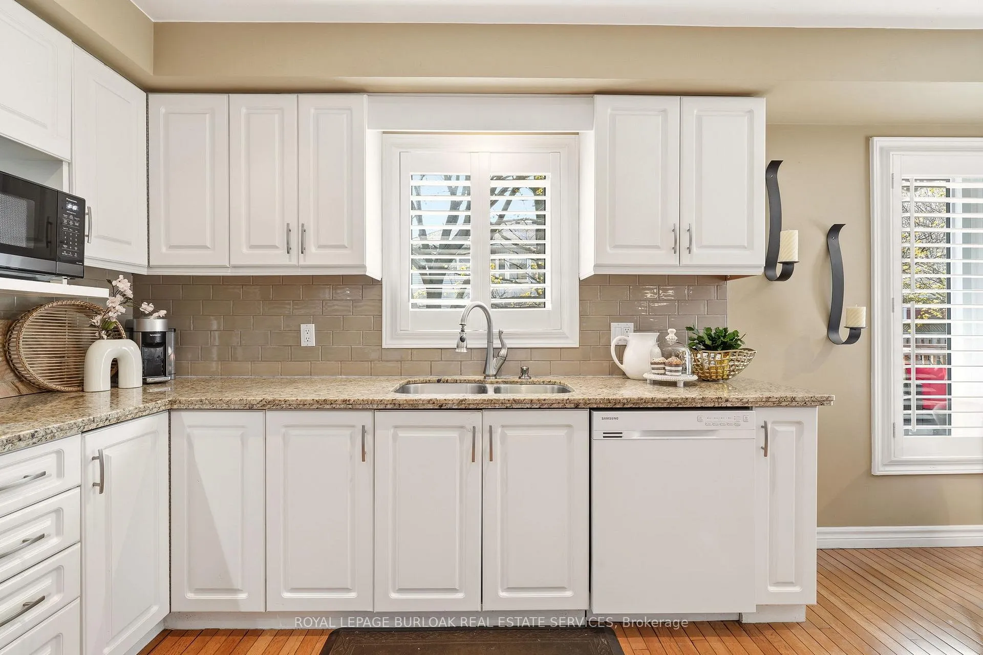 Photo 24 of 2416 Baxter Crescent, Burlington, Headon — HOMEH