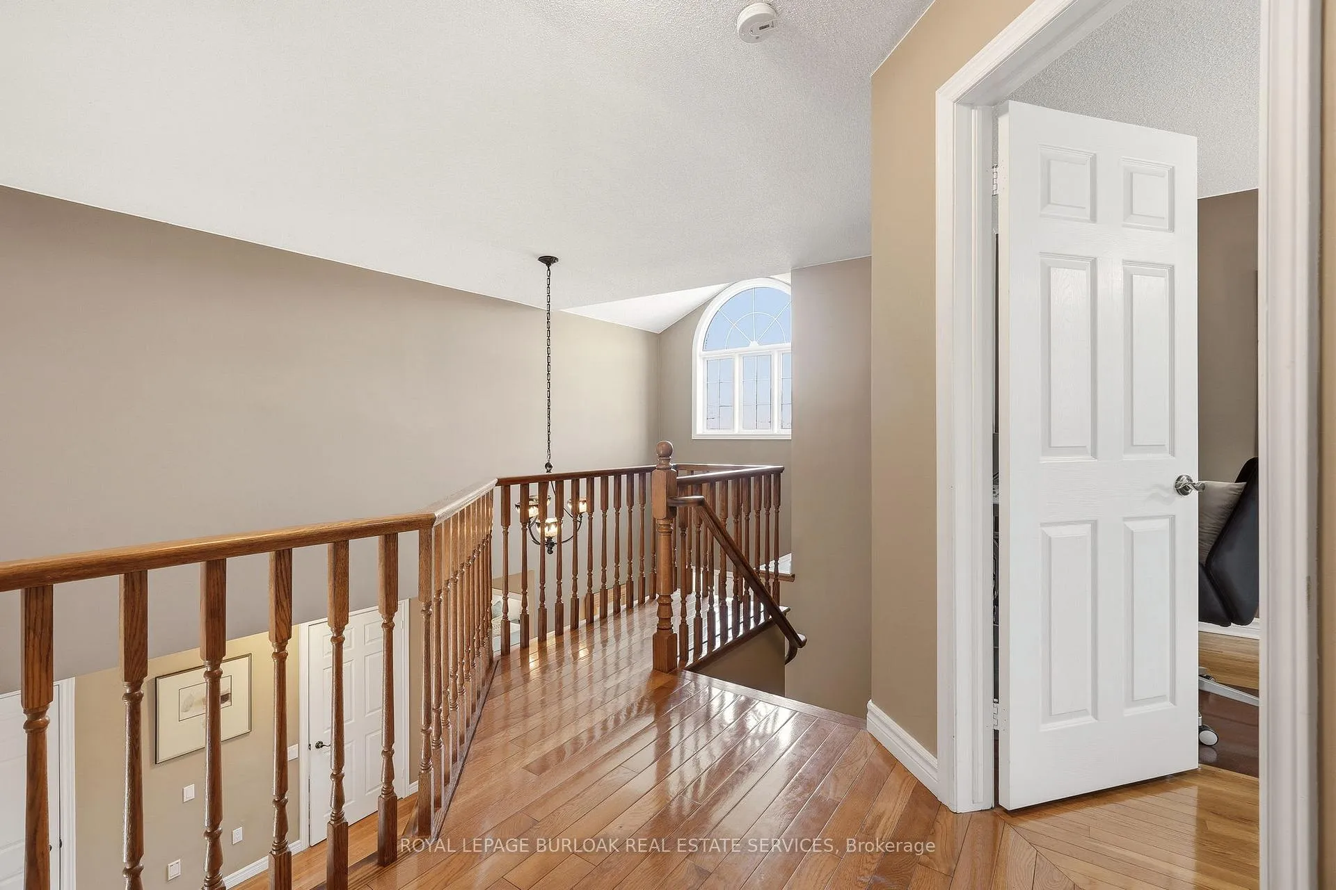 Photo 32 of 2416 Baxter Crescent, Burlington, Headon — HOMEH