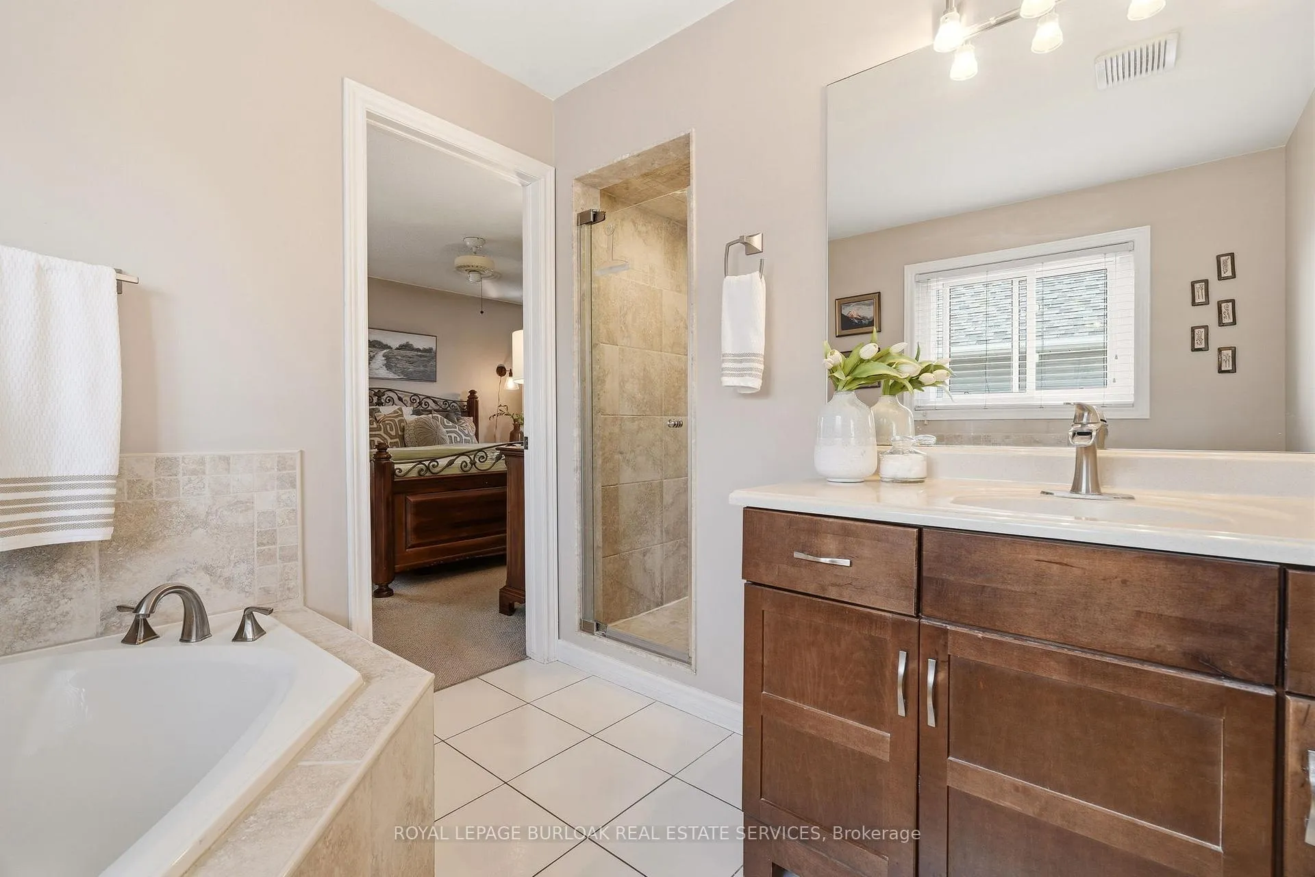 Photo 35 of 2416 Baxter Crescent, Burlington, Headon — HOMEH
