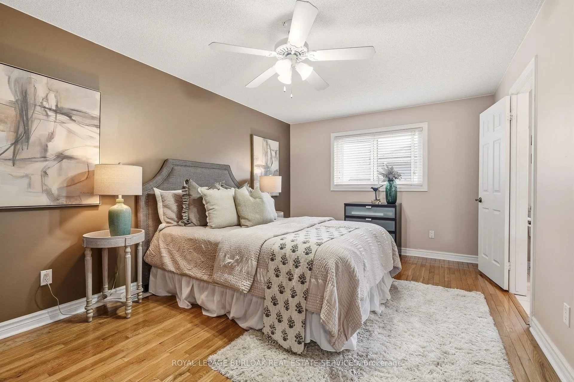 Photo 39 of 2416 Baxter Crescent, Burlington, Headon — HOMEH