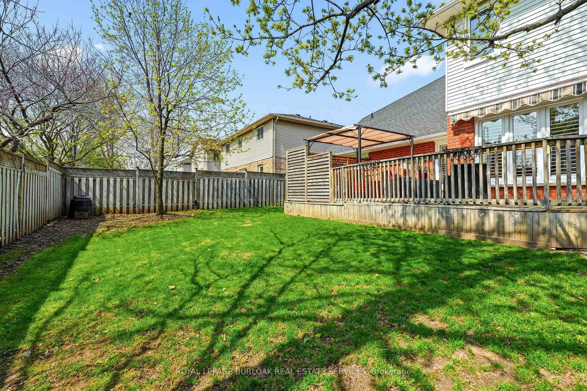 Photo 44 of 2416 Baxter Crescent, Burlington, Headon — HOMEH