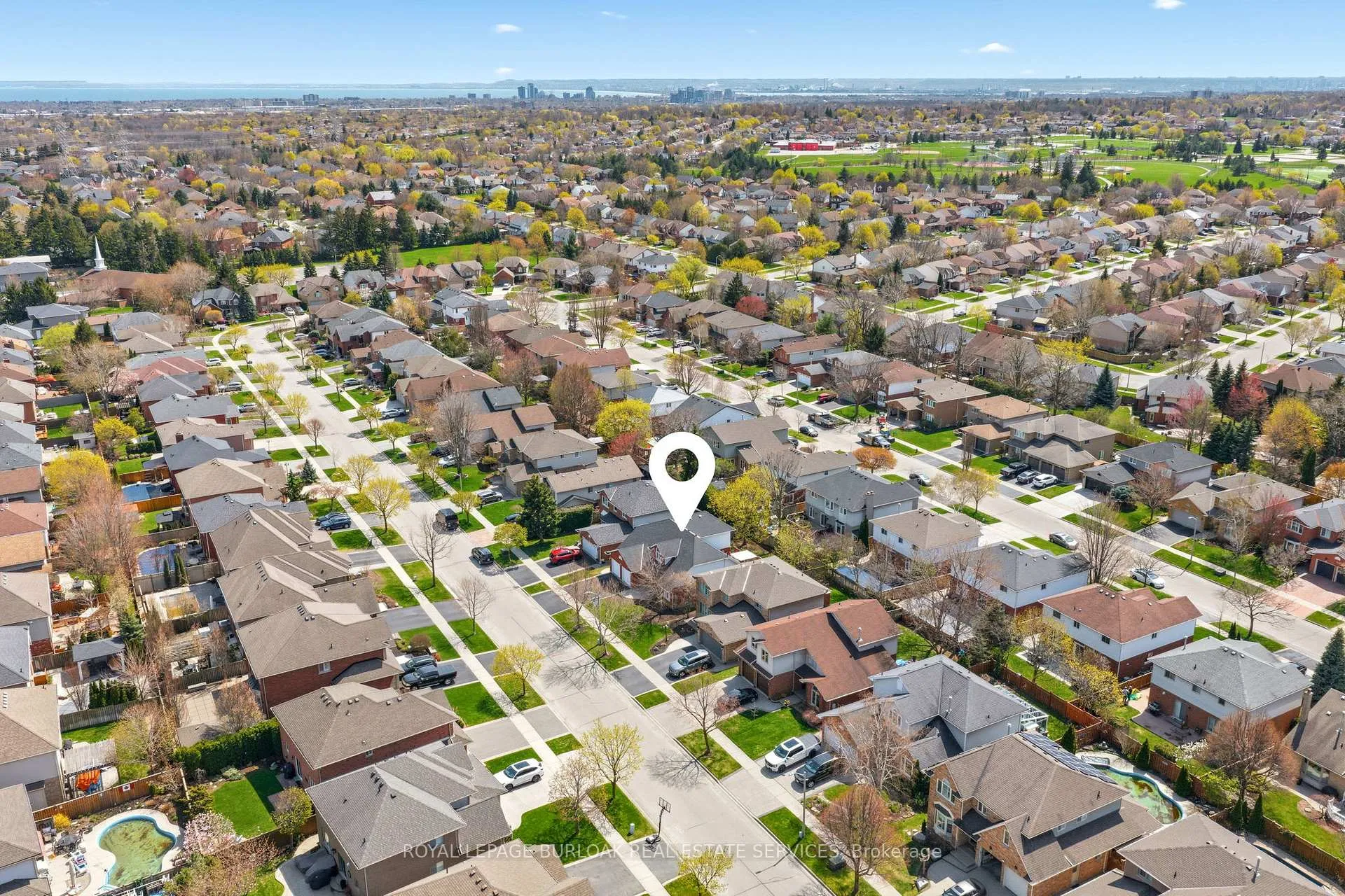 Photo 47 of 2416 Baxter Crescent, Burlington, Headon — HOMEH