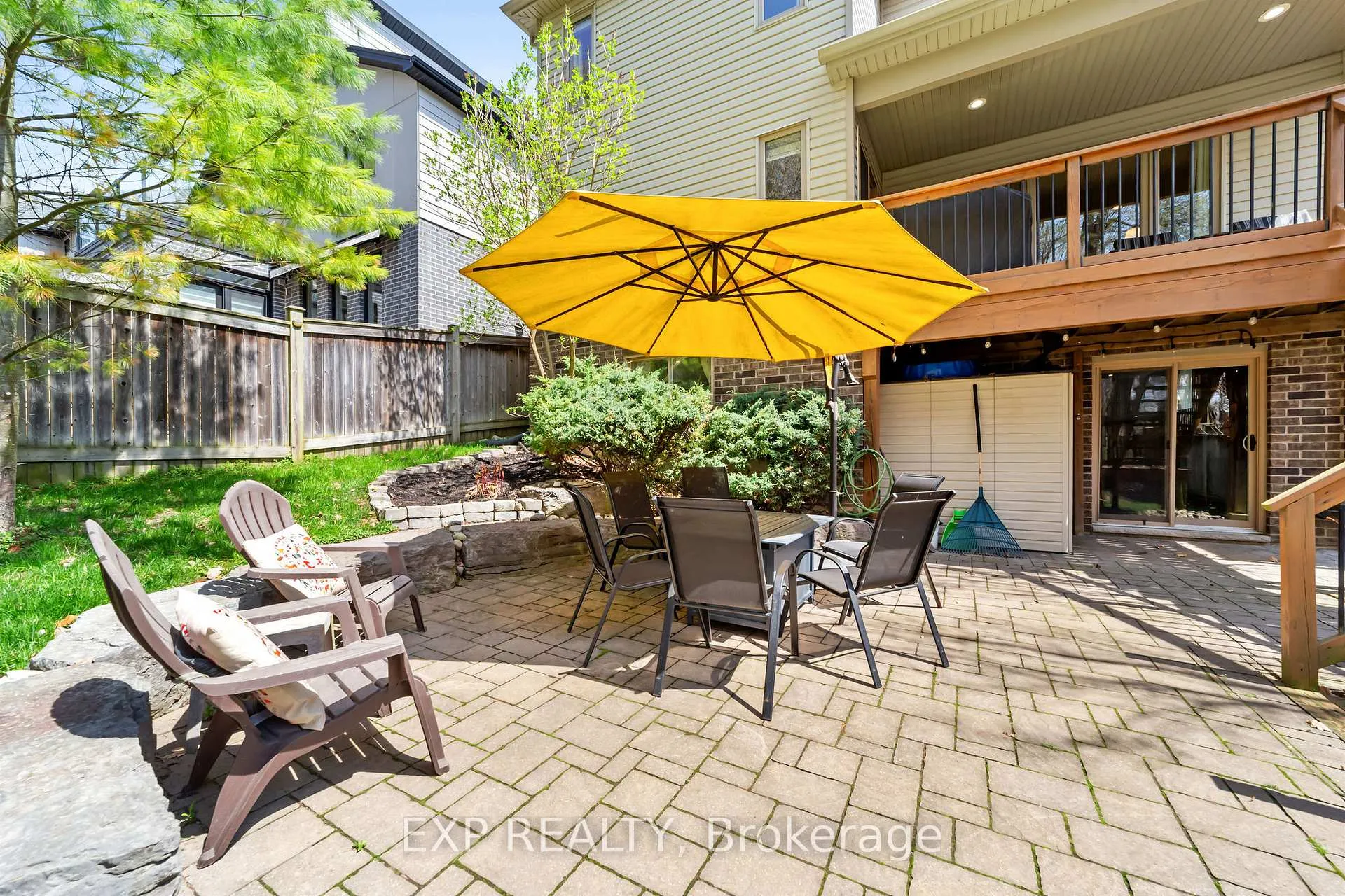 Photo 35 of 2095 Springridge Drive, London, North C — HOMEH