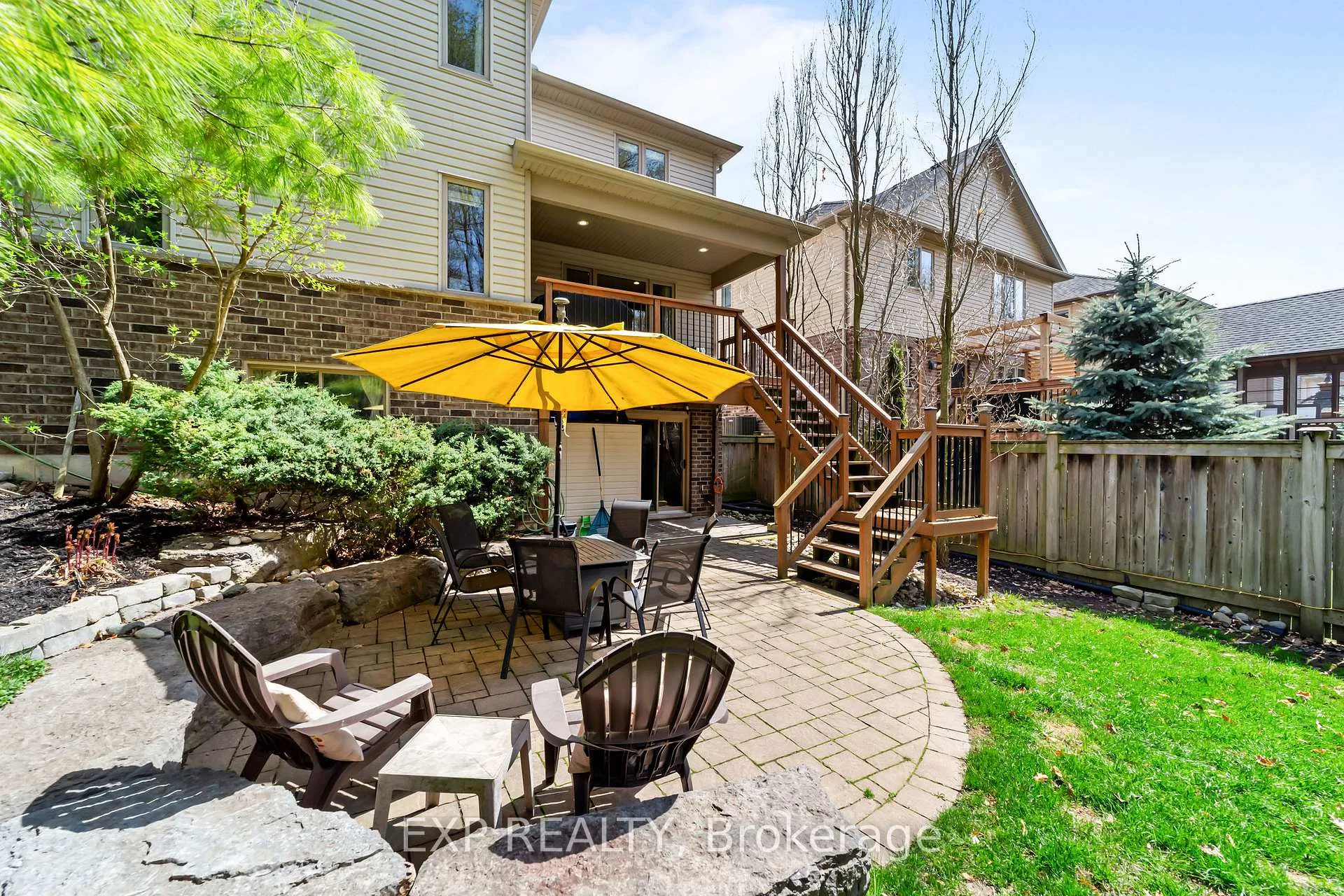 Photo 36 of 2095 Springridge Drive, London, North C — HOMEH