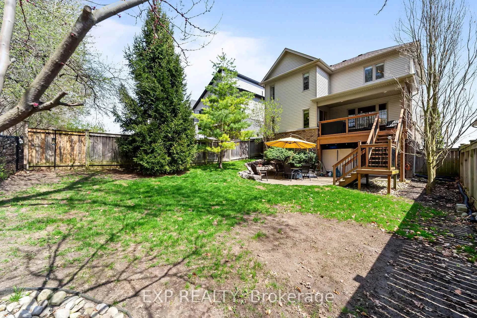 Photo 38 of 2095 Springridge Drive, London, North C — HOMEH