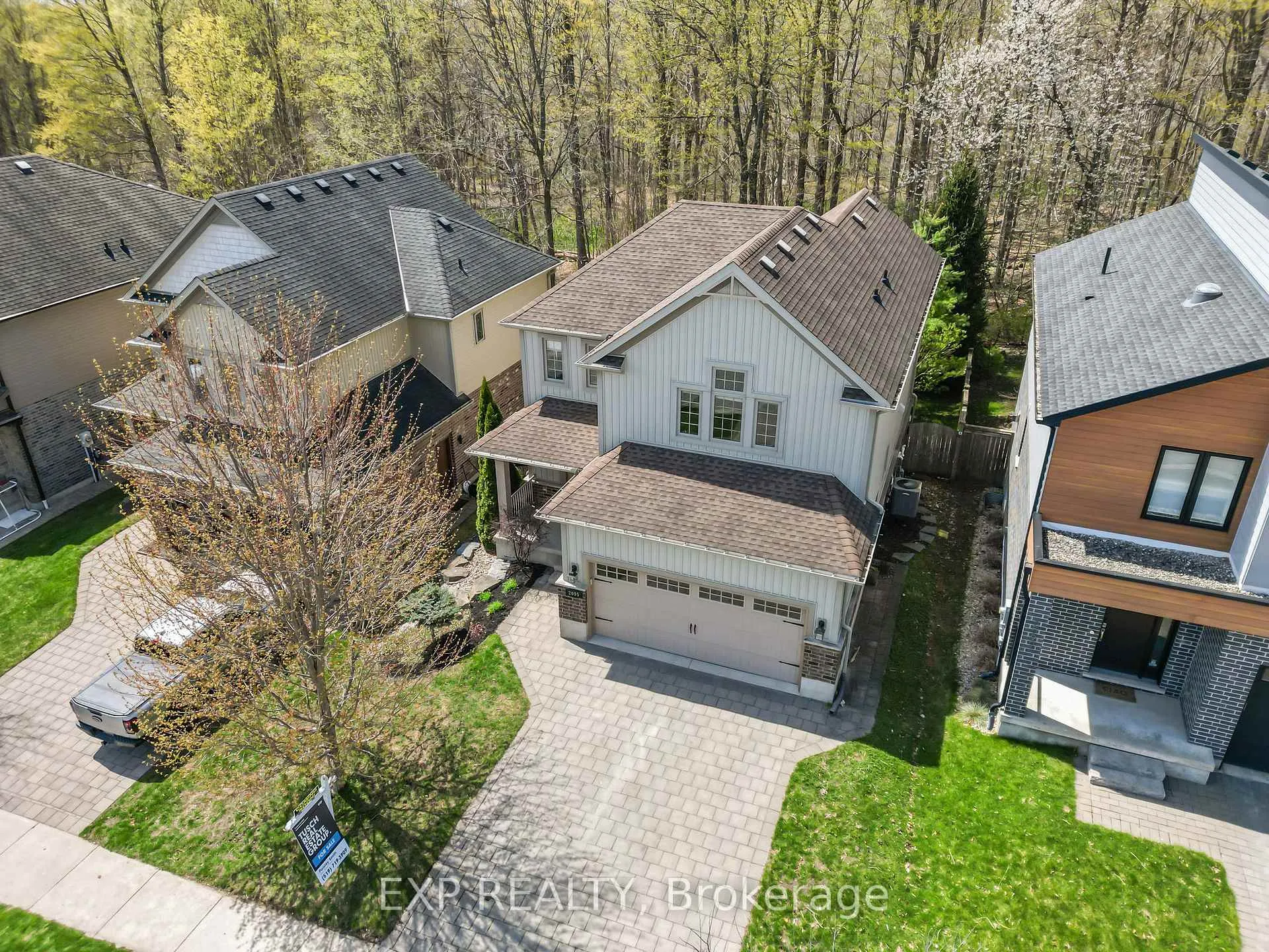 Photo 41 of 2095 Springridge Drive, London, North C — HOMEH