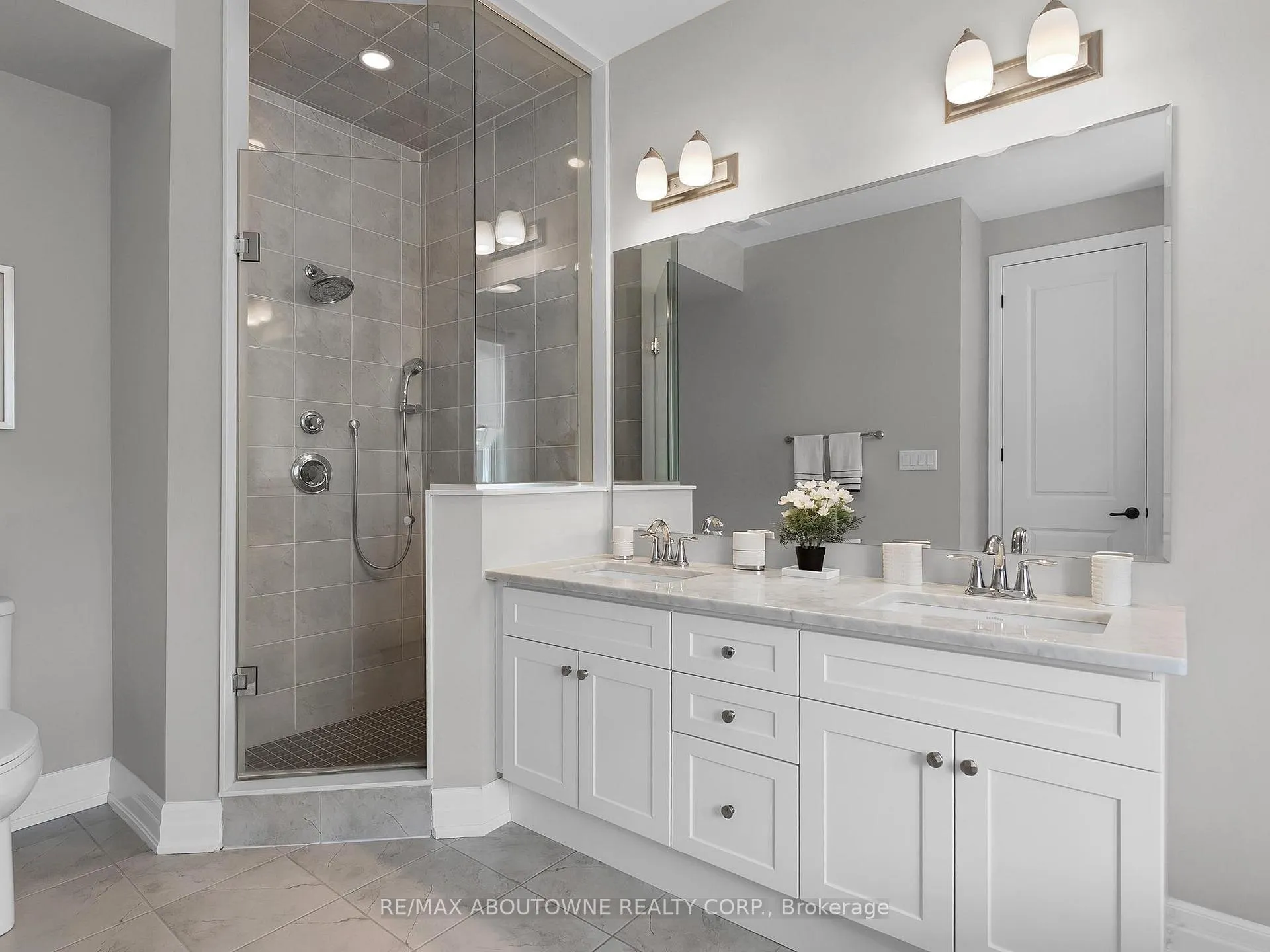 Photo 23 of 282 Bethpage Drive, Oakville, Glenorchy — HOMEH