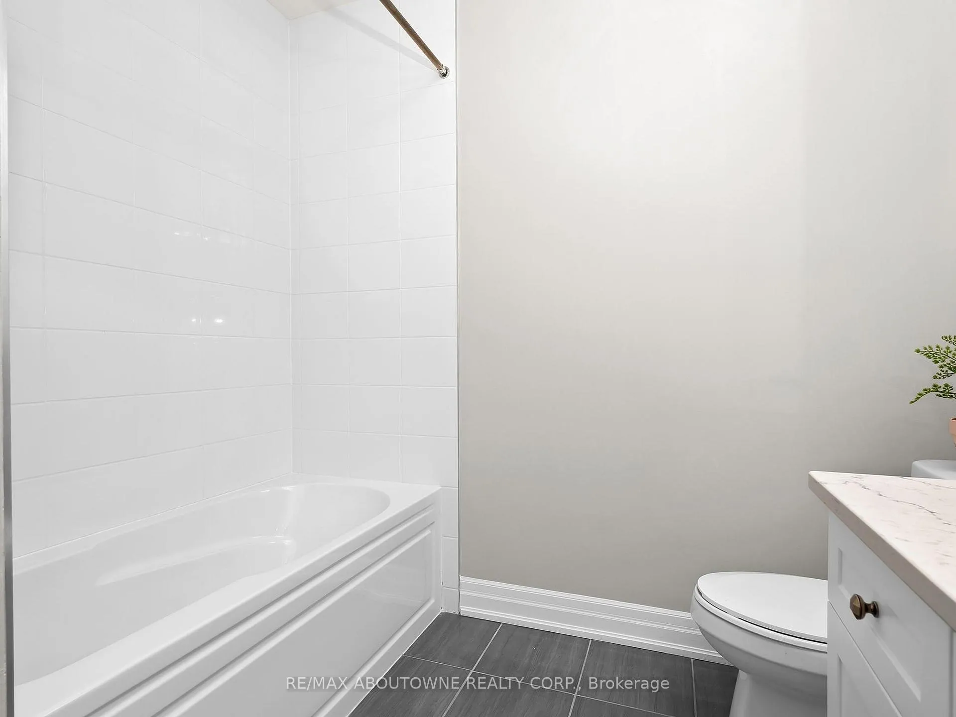 Photo 30 of 282 Bethpage Drive, Oakville, Glenorchy — HOMEH