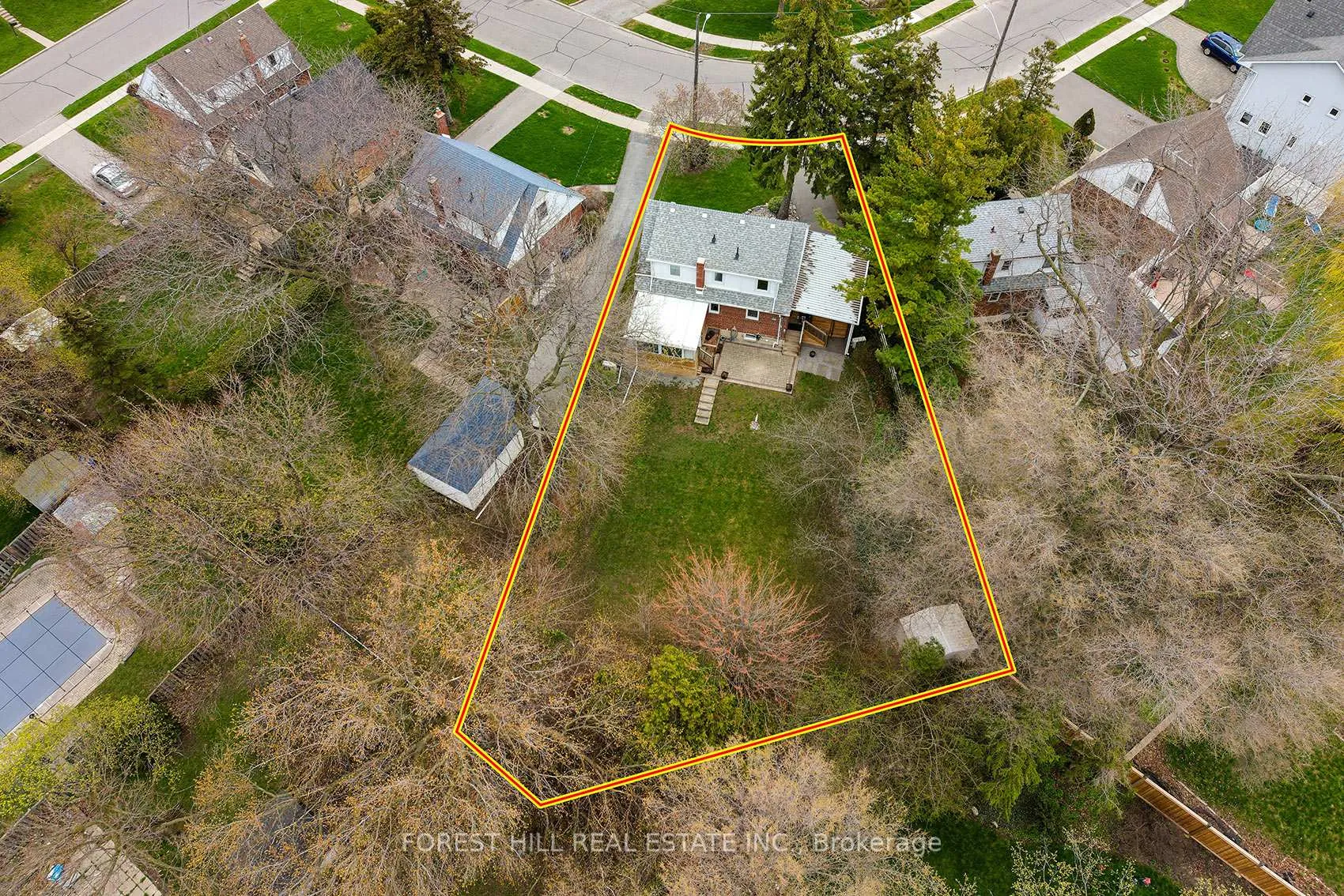 Photo 30 of 9 Southmead Road, Scarborough, Clairlea-Birchmount — HOMEH